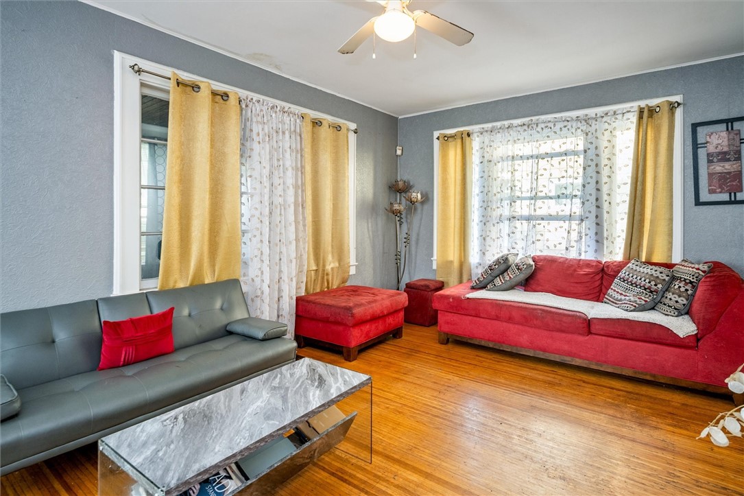 290 Marlborough Road