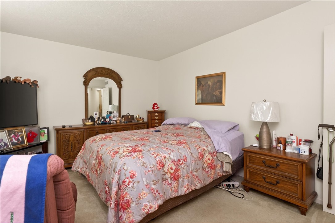 207 Twin Pines Court