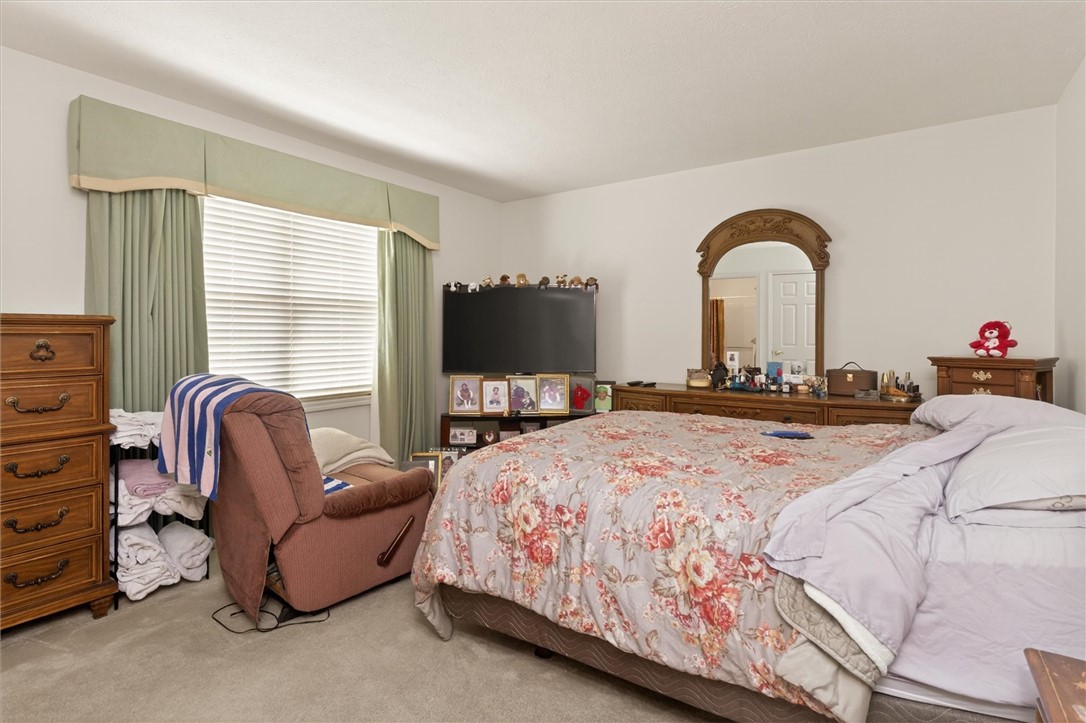 207 Twin Pines Court