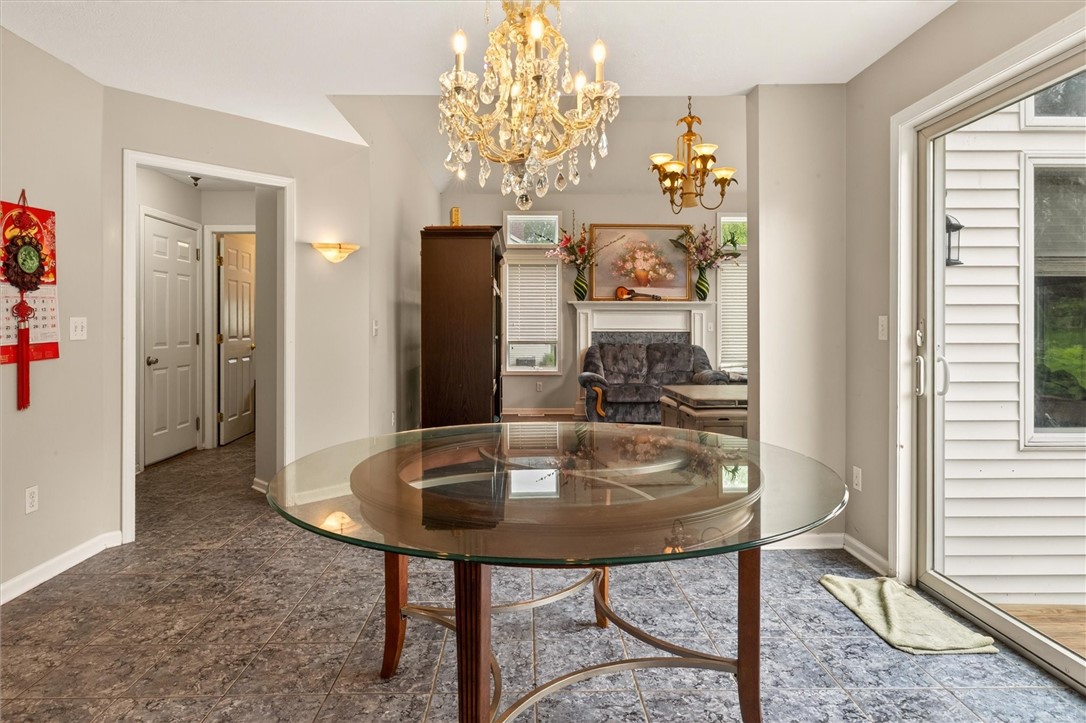 36 Orange Tree Circle