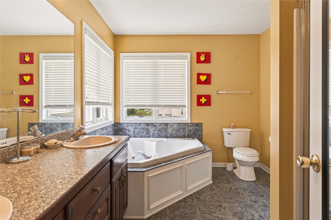 36 Orange Tree Circle