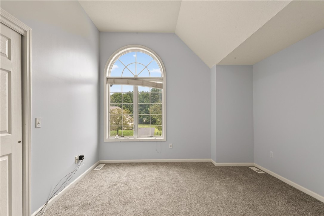 36 Orange Tree Circle