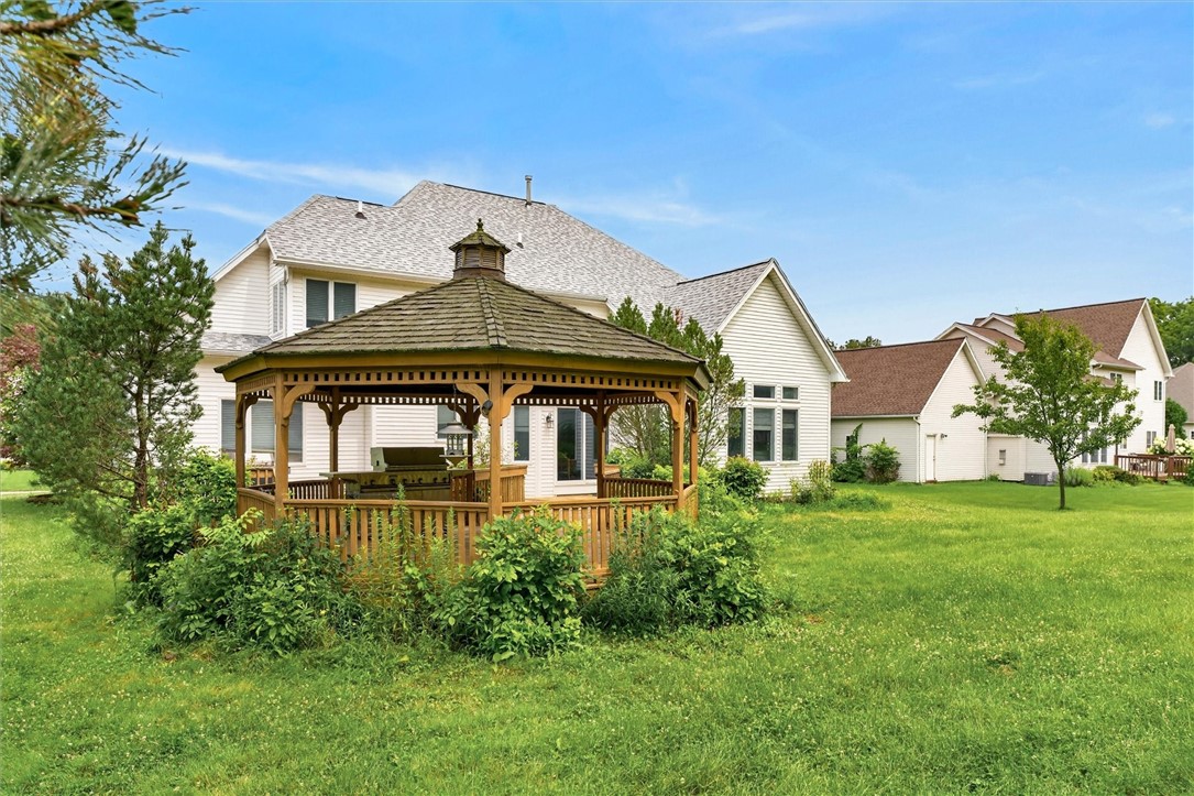 36 Orange Tree Circle