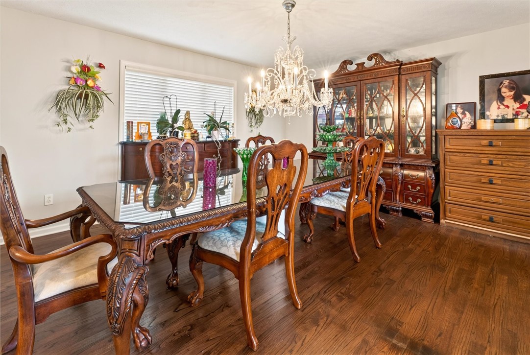 36 Orange Tree Circle