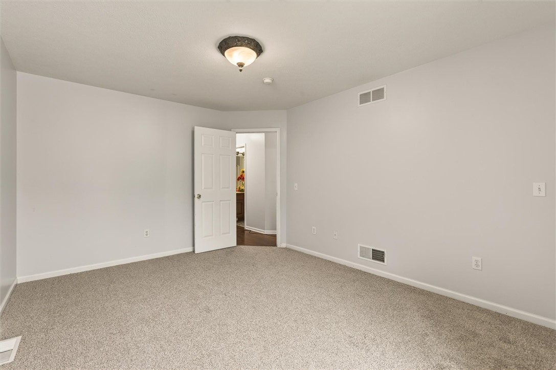 36 Orange Tree Circle