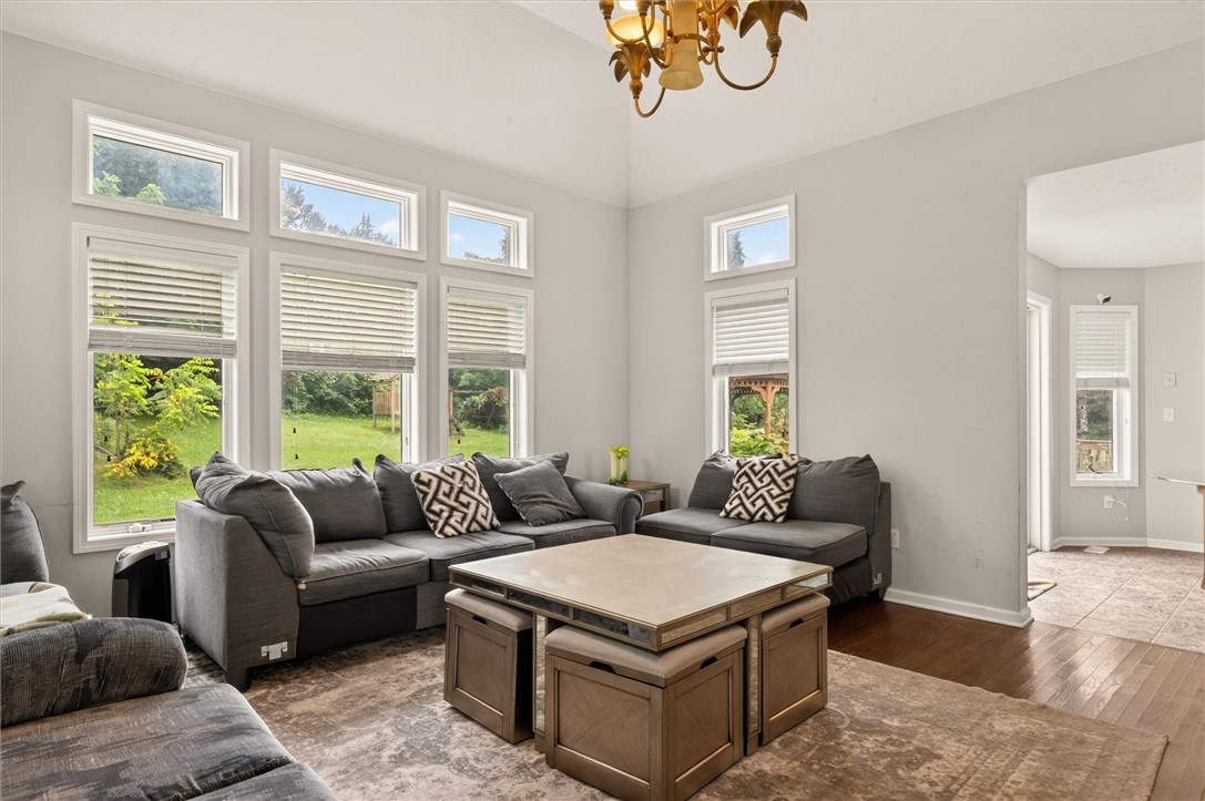 36 Orange Tree Circle
