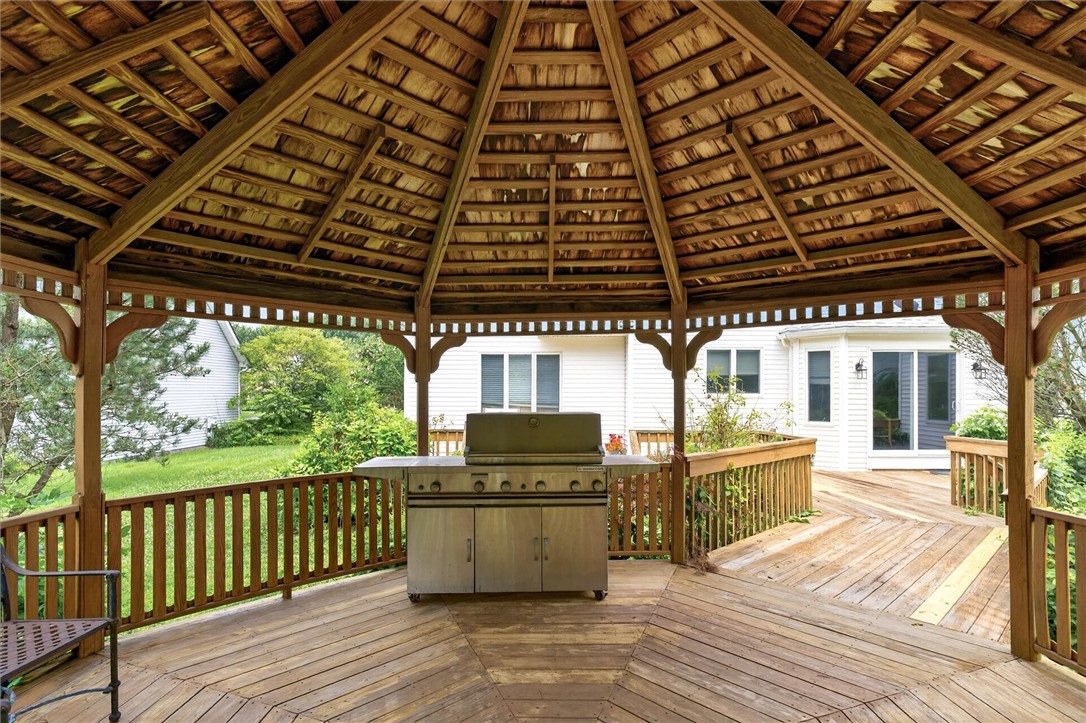 36 Orange Tree Circle