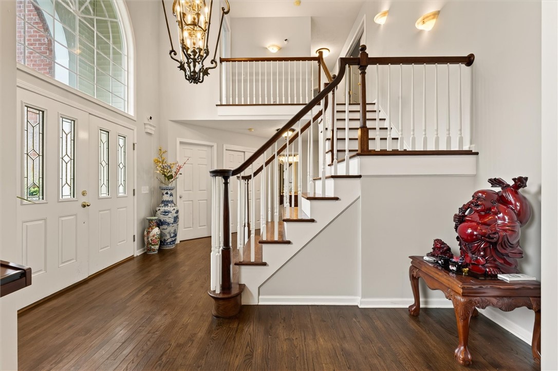 36 Orange Tree Circle