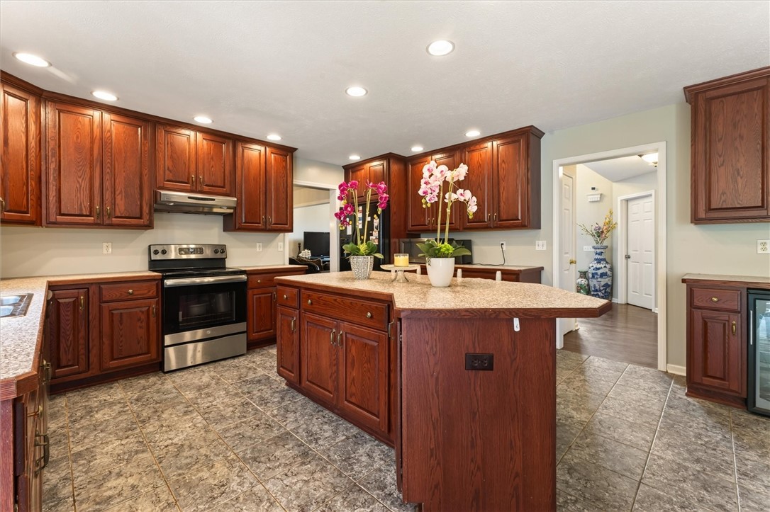 36 Orange Tree Circle