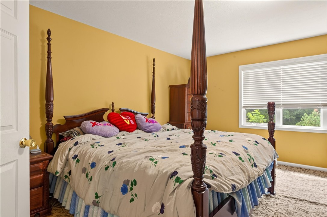 36 Orange Tree Circle
