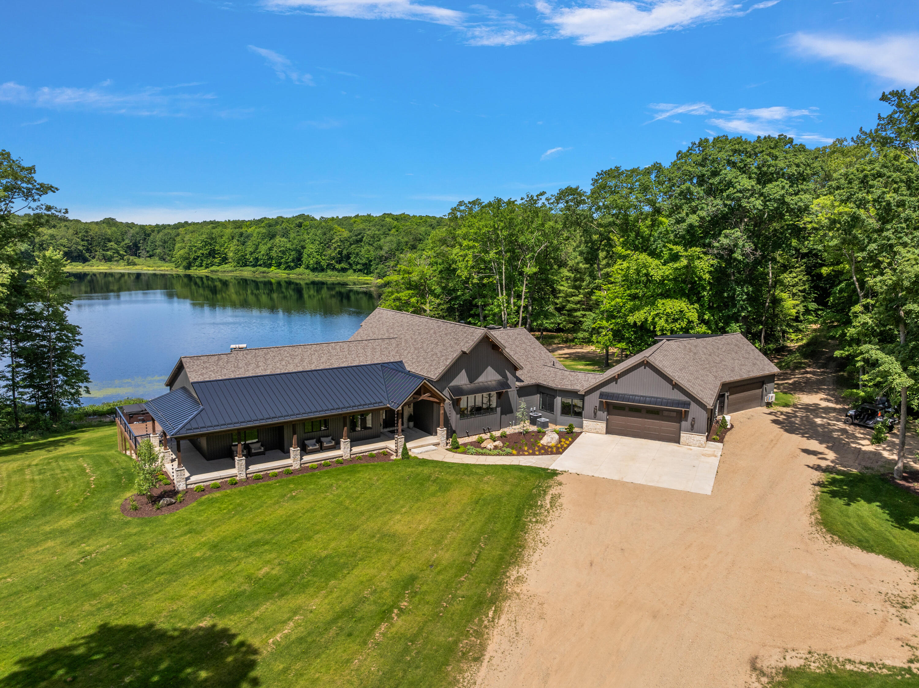 4992 E Loop Road