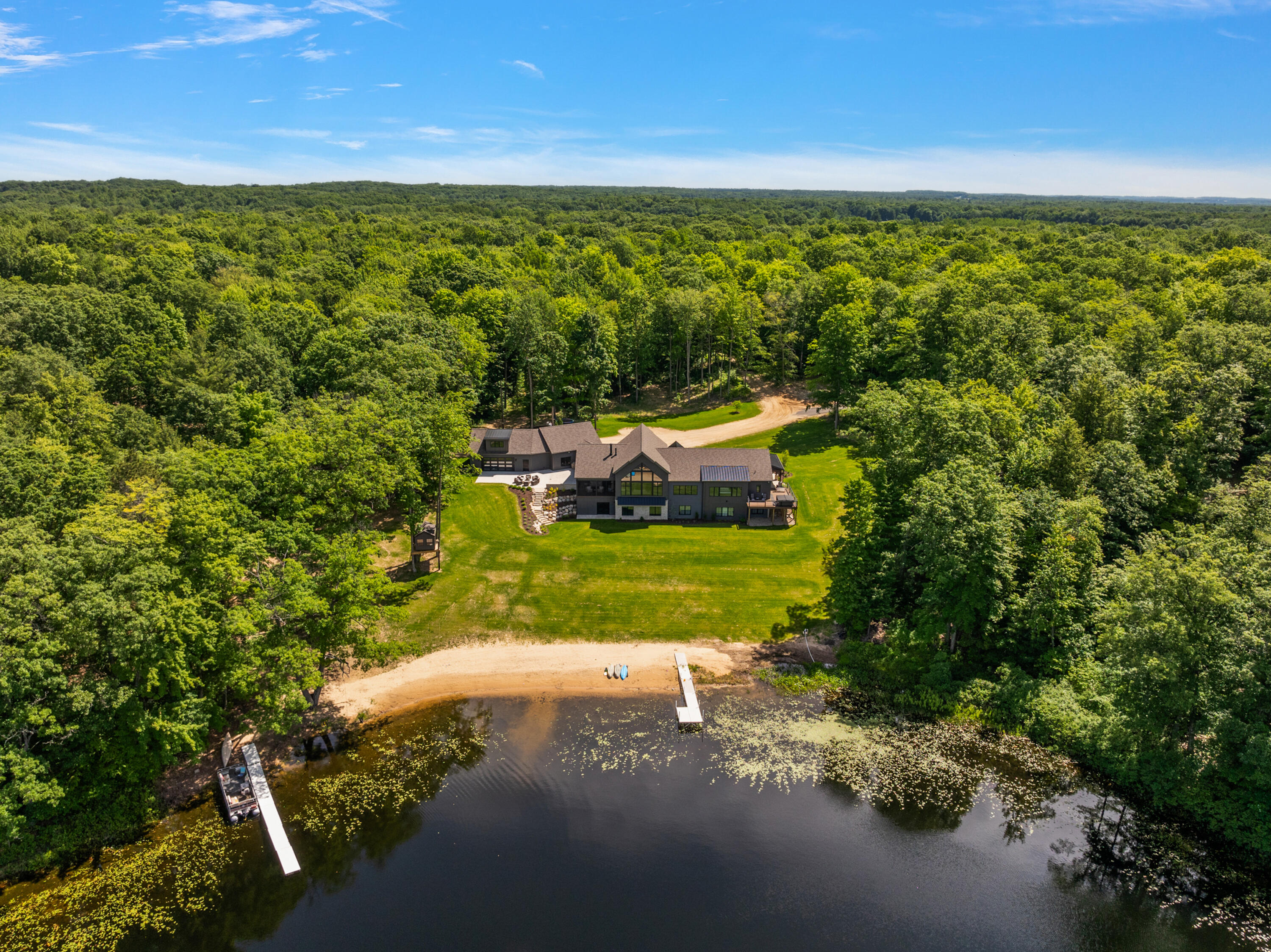 4992 E Loop Road