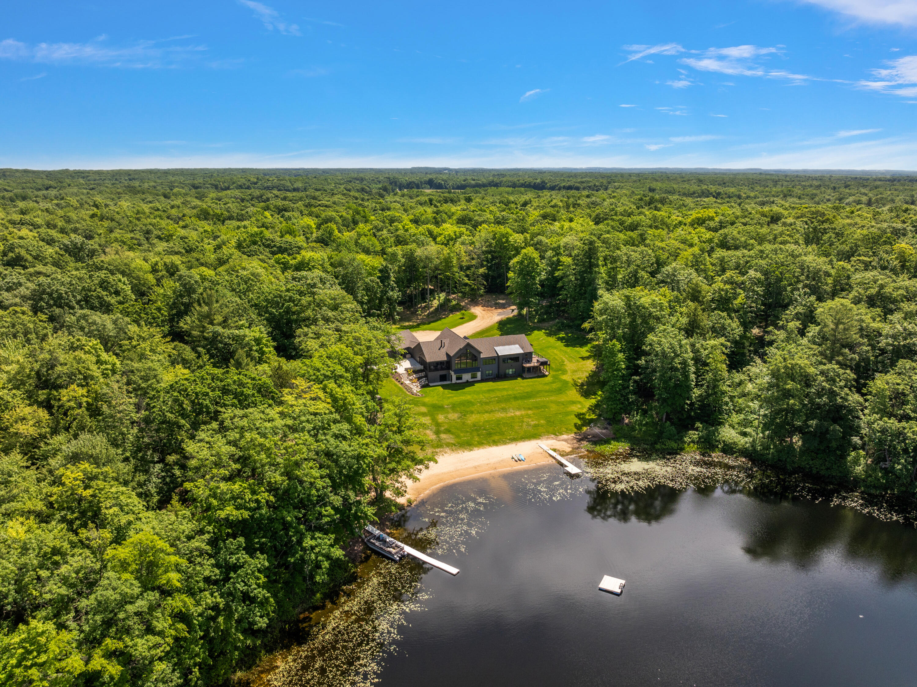 4992 E Loop Road