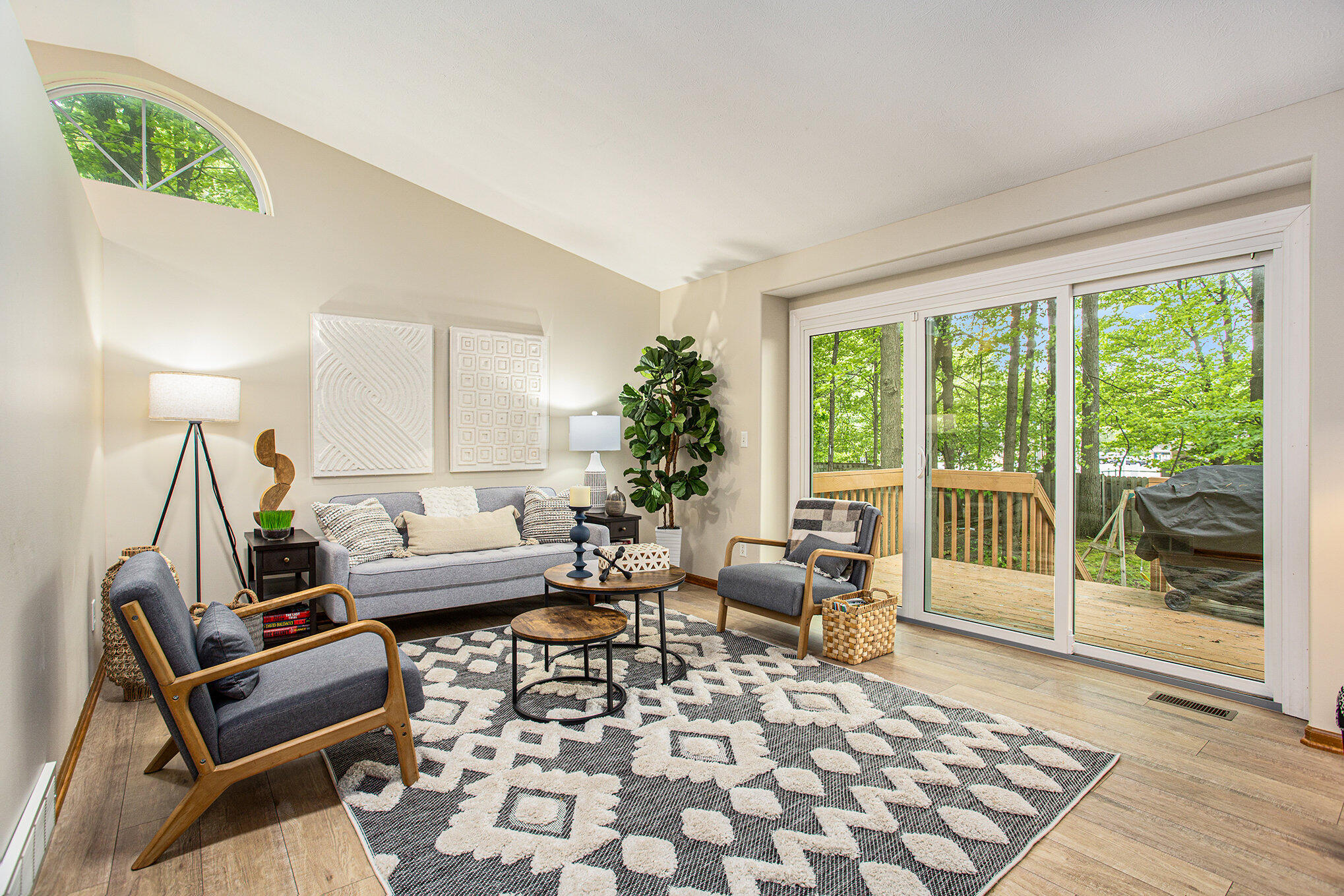 4439 Summertime Court SE