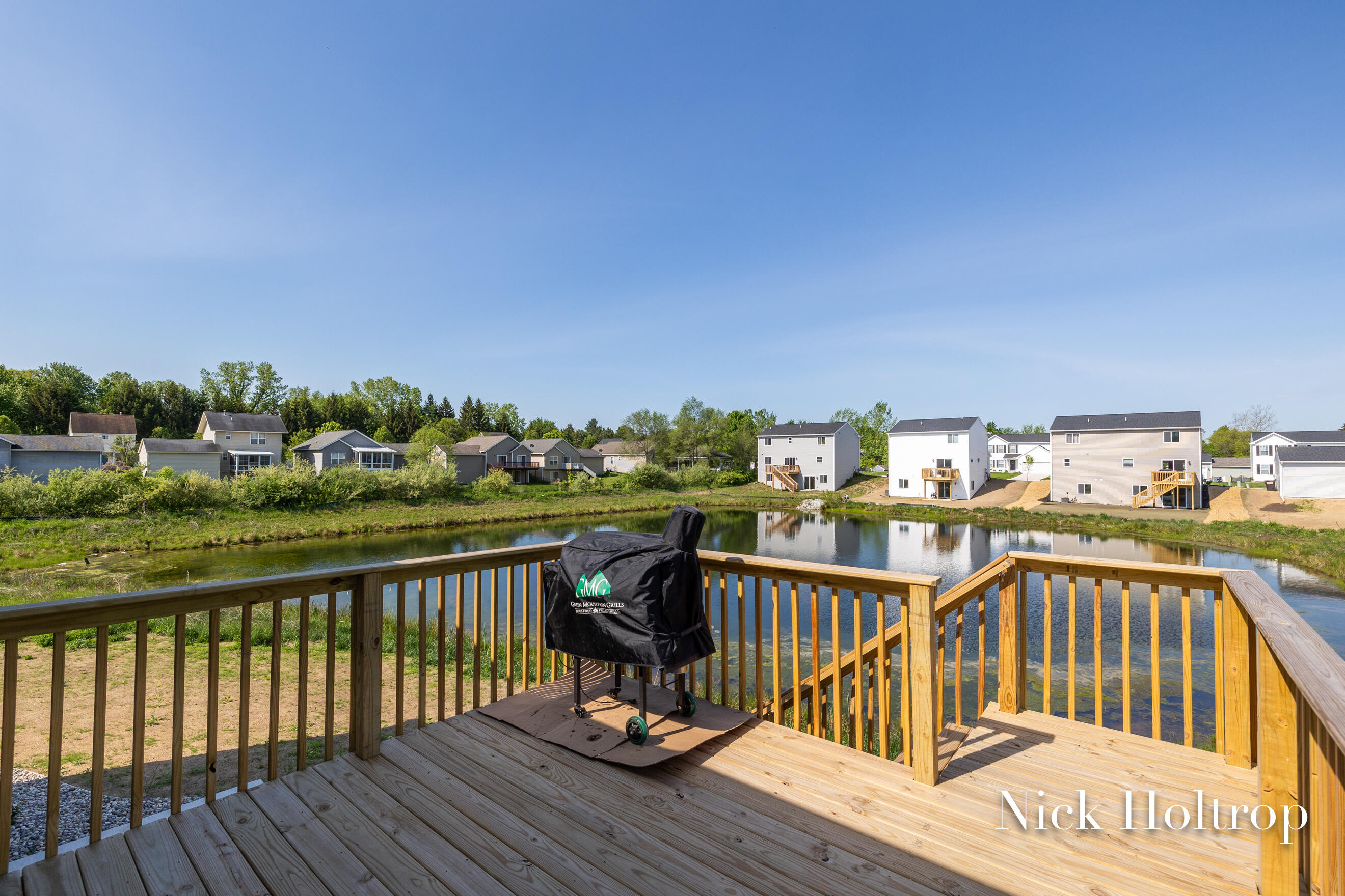 10890 Vine Leaf Circle