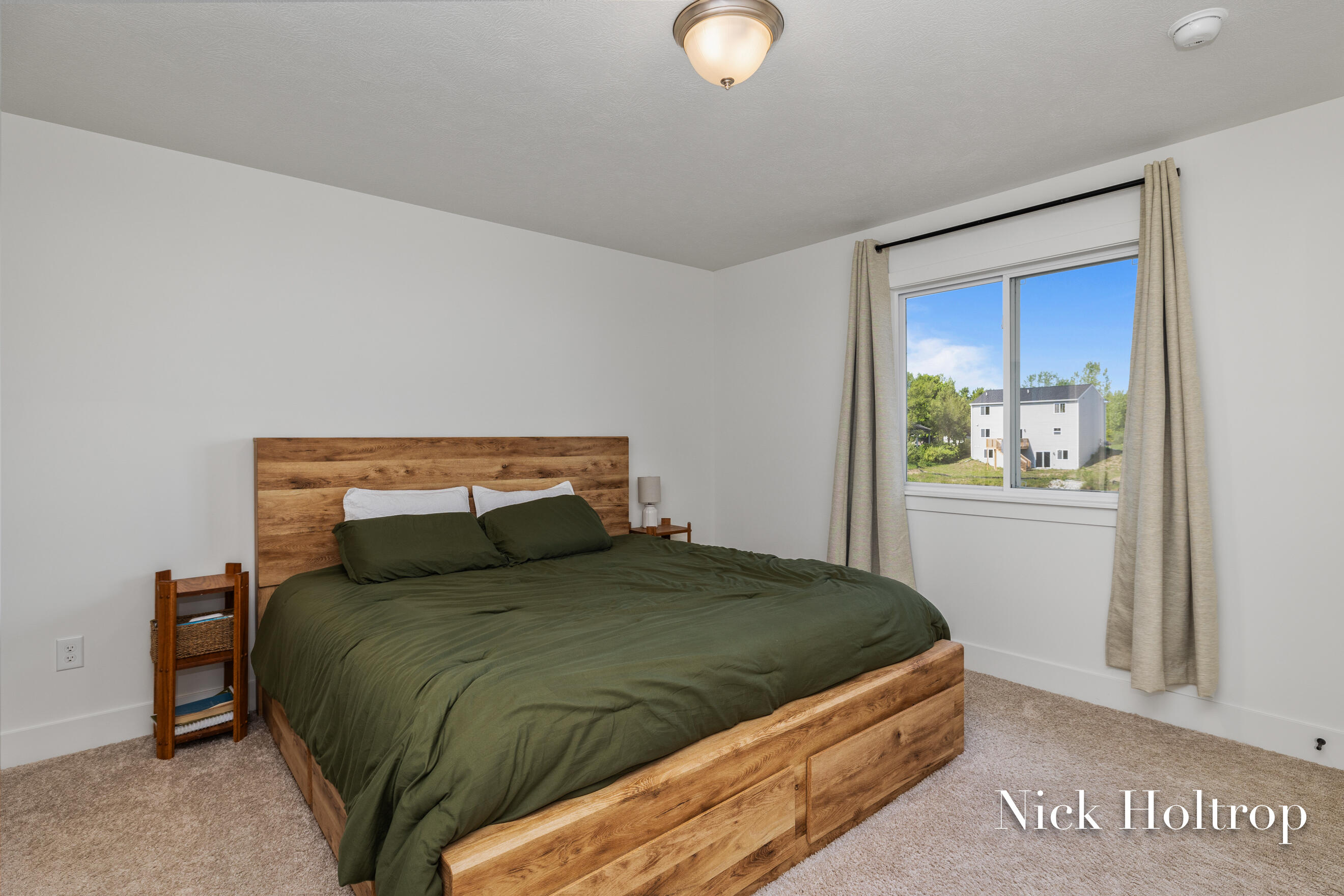 10890 Vine Leaf Circle