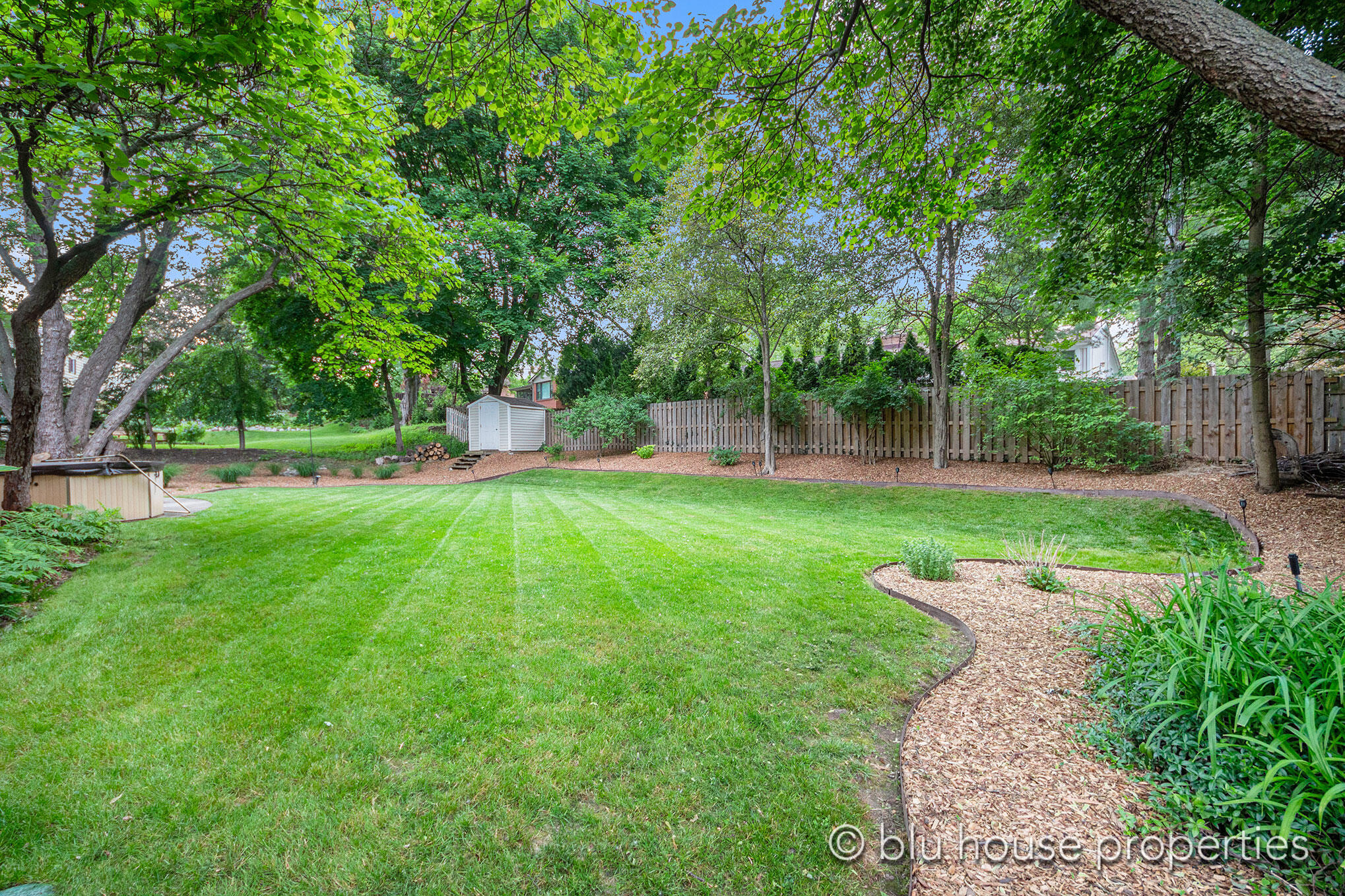 2244 Shawnee Drive SE