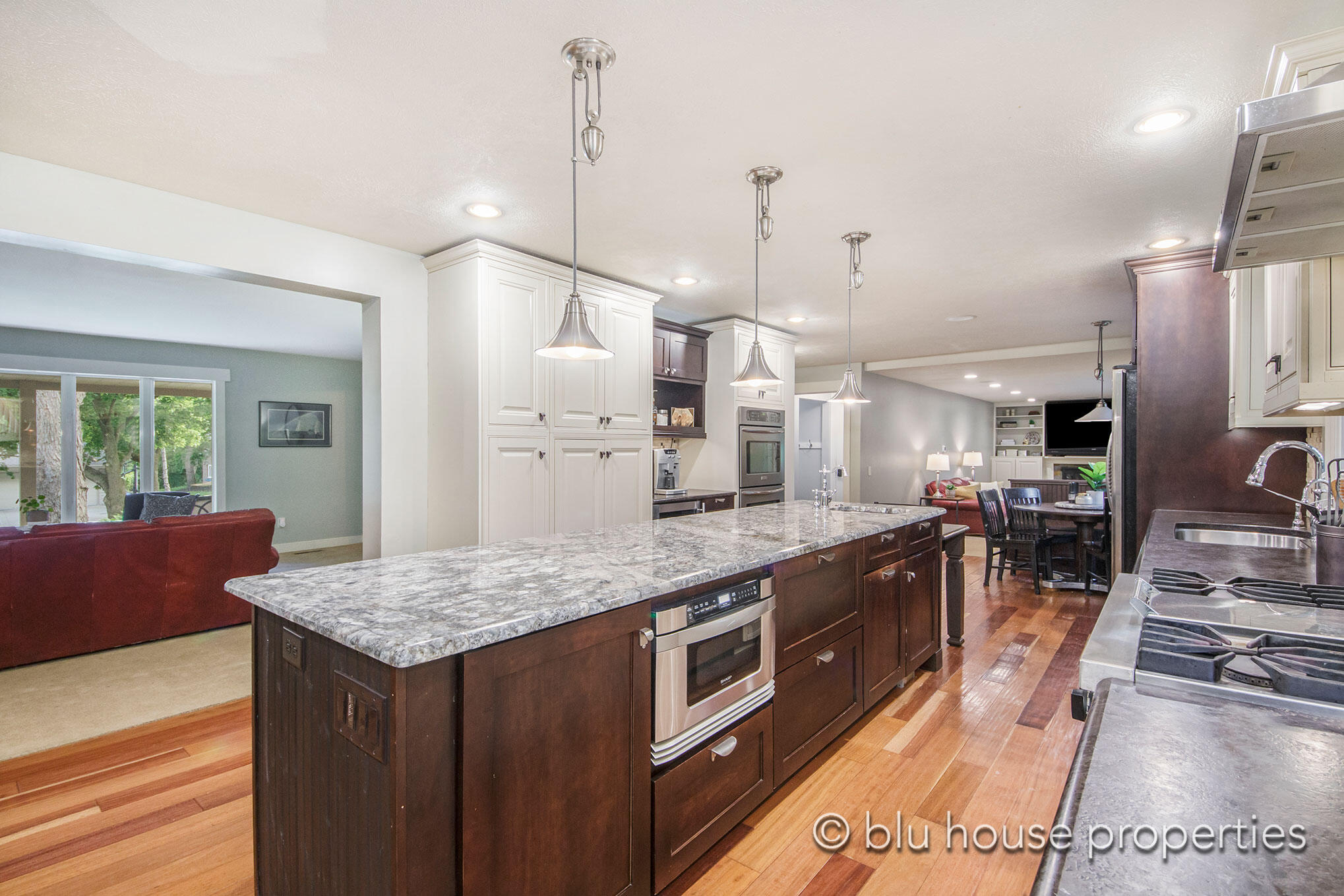 2244 Shawnee Drive SE