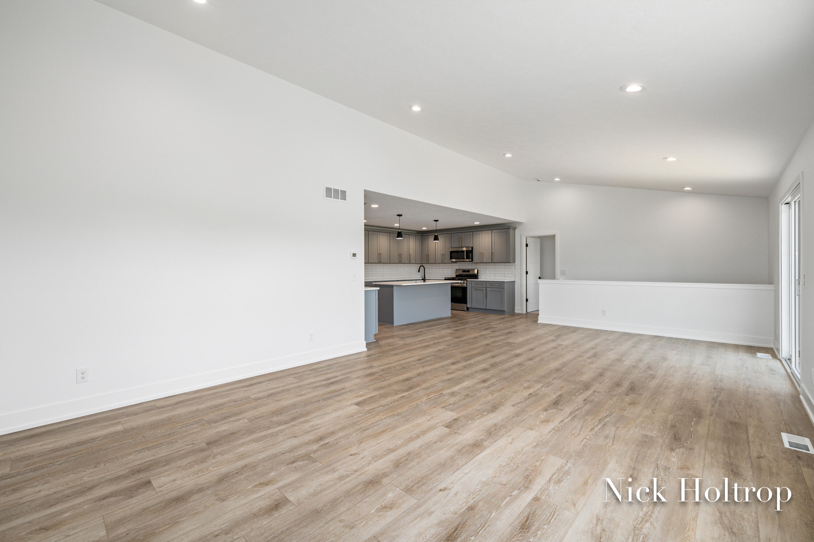 6156 Slumber Way