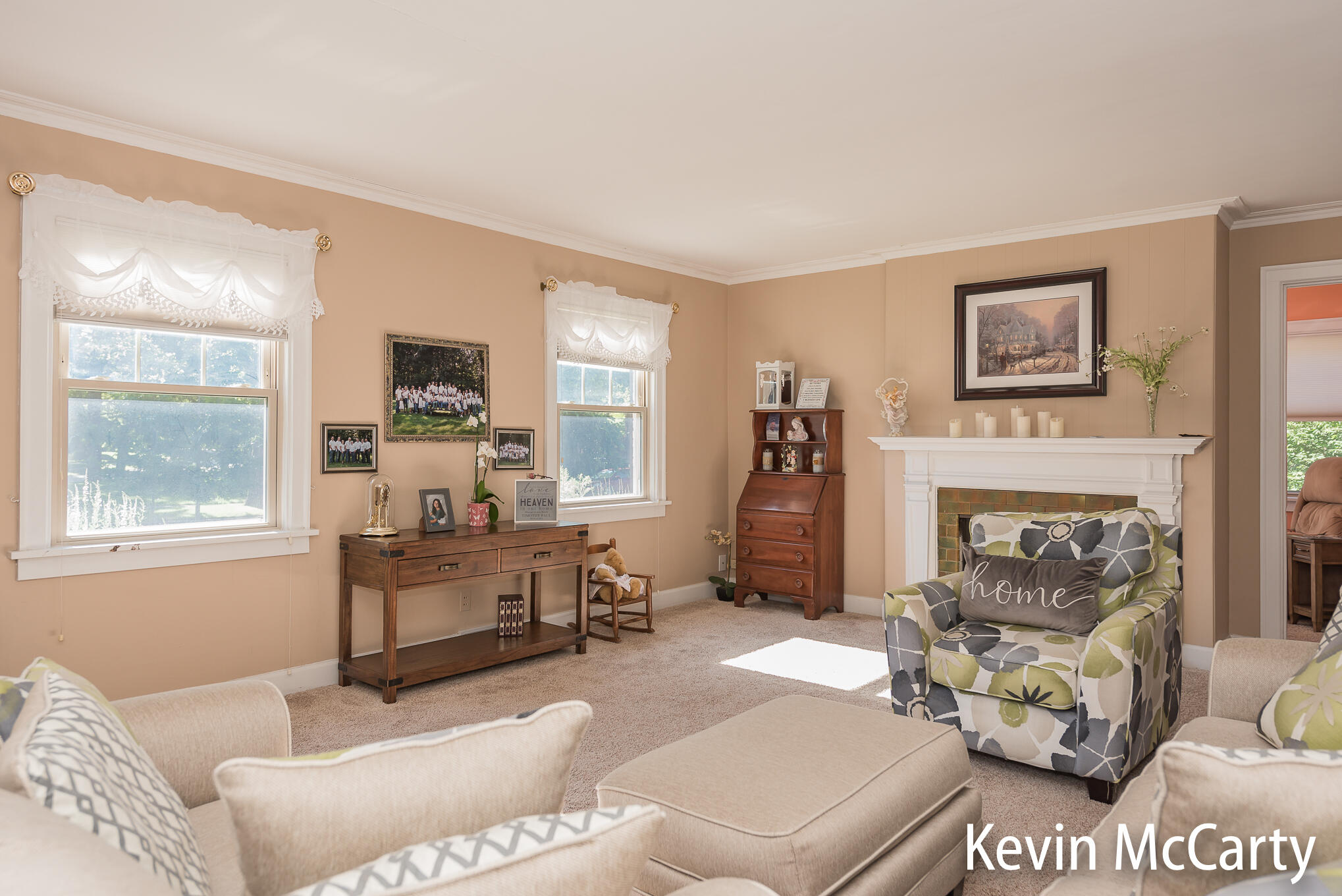 839 Iroquois Drive SE