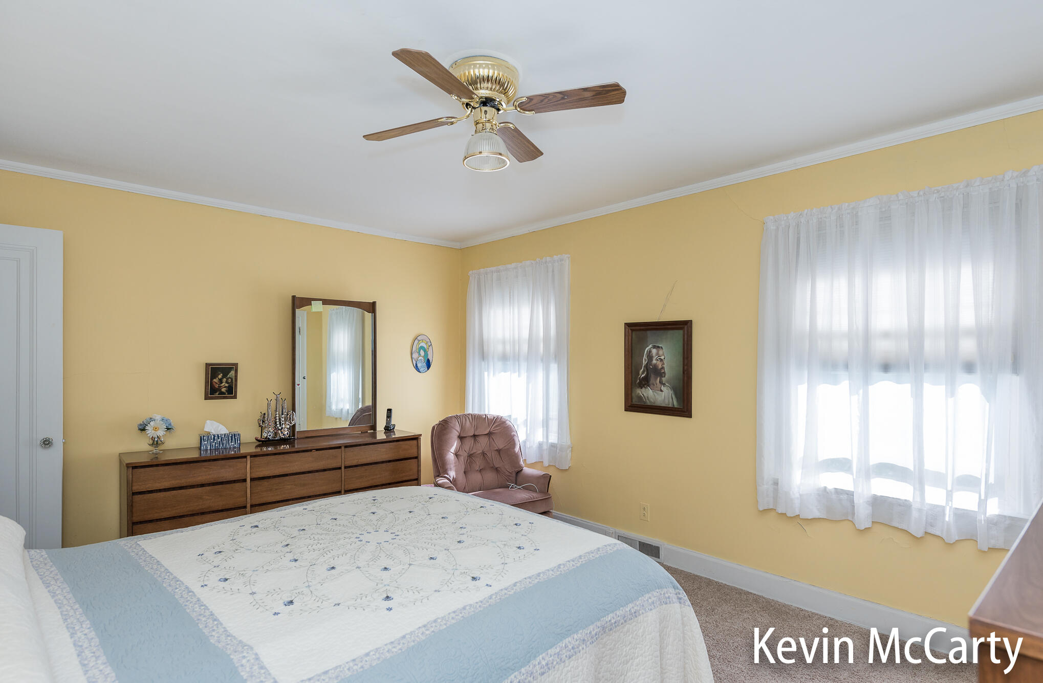 839 Iroquois Drive SE