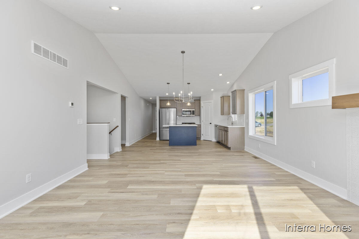 3824 Highbury Drive, 14