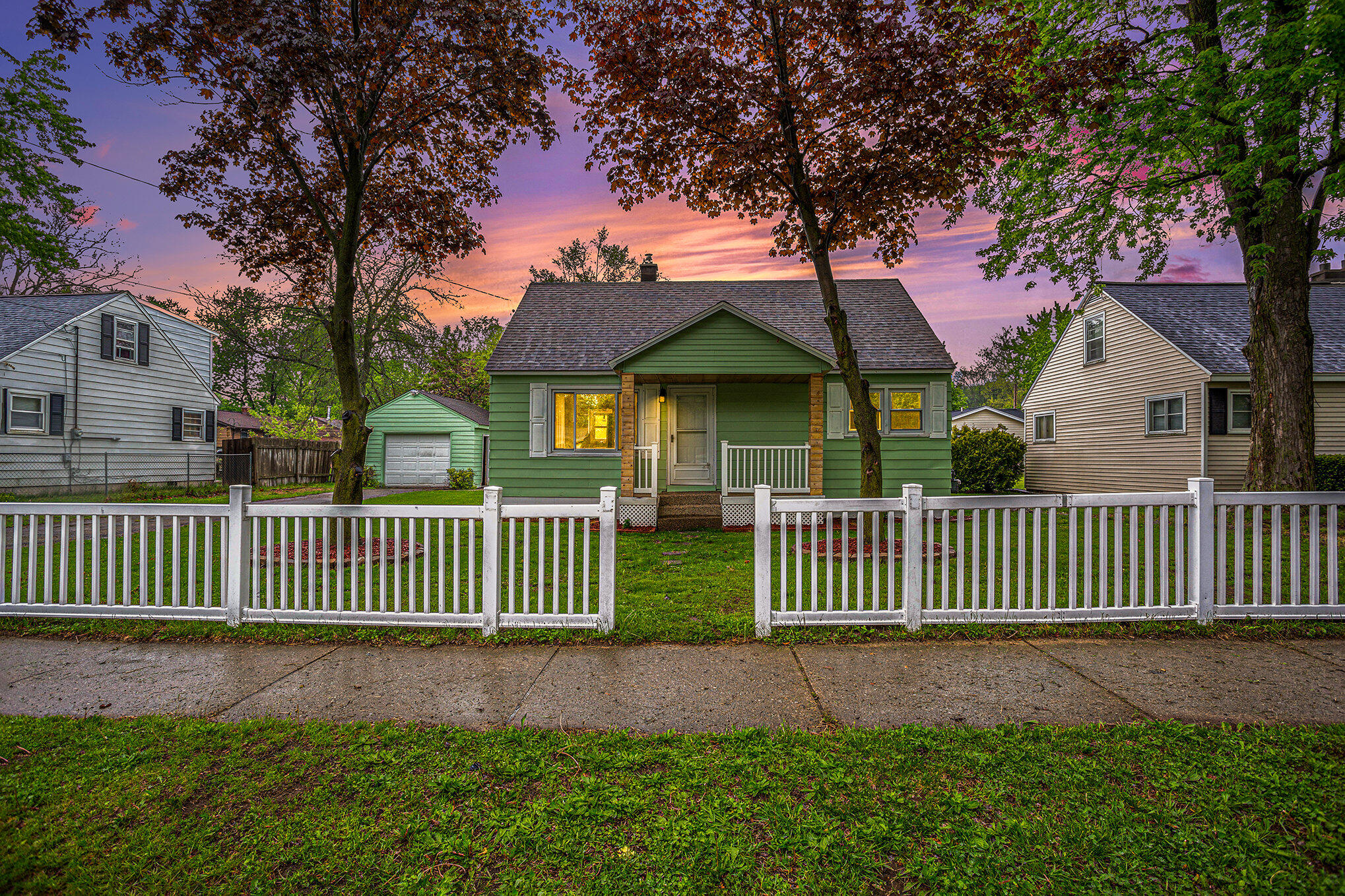 351 Majestic Street SE