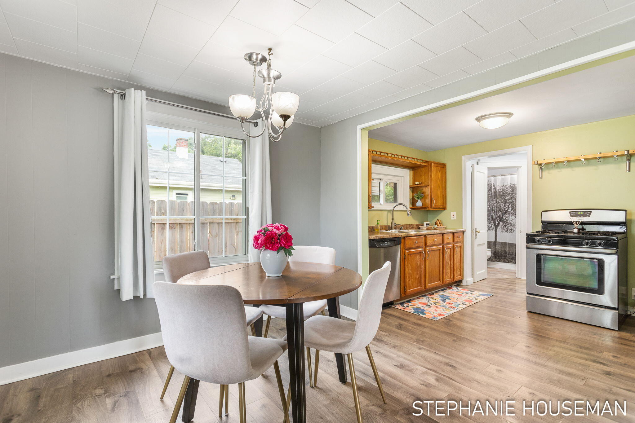 137 Holly Street SW