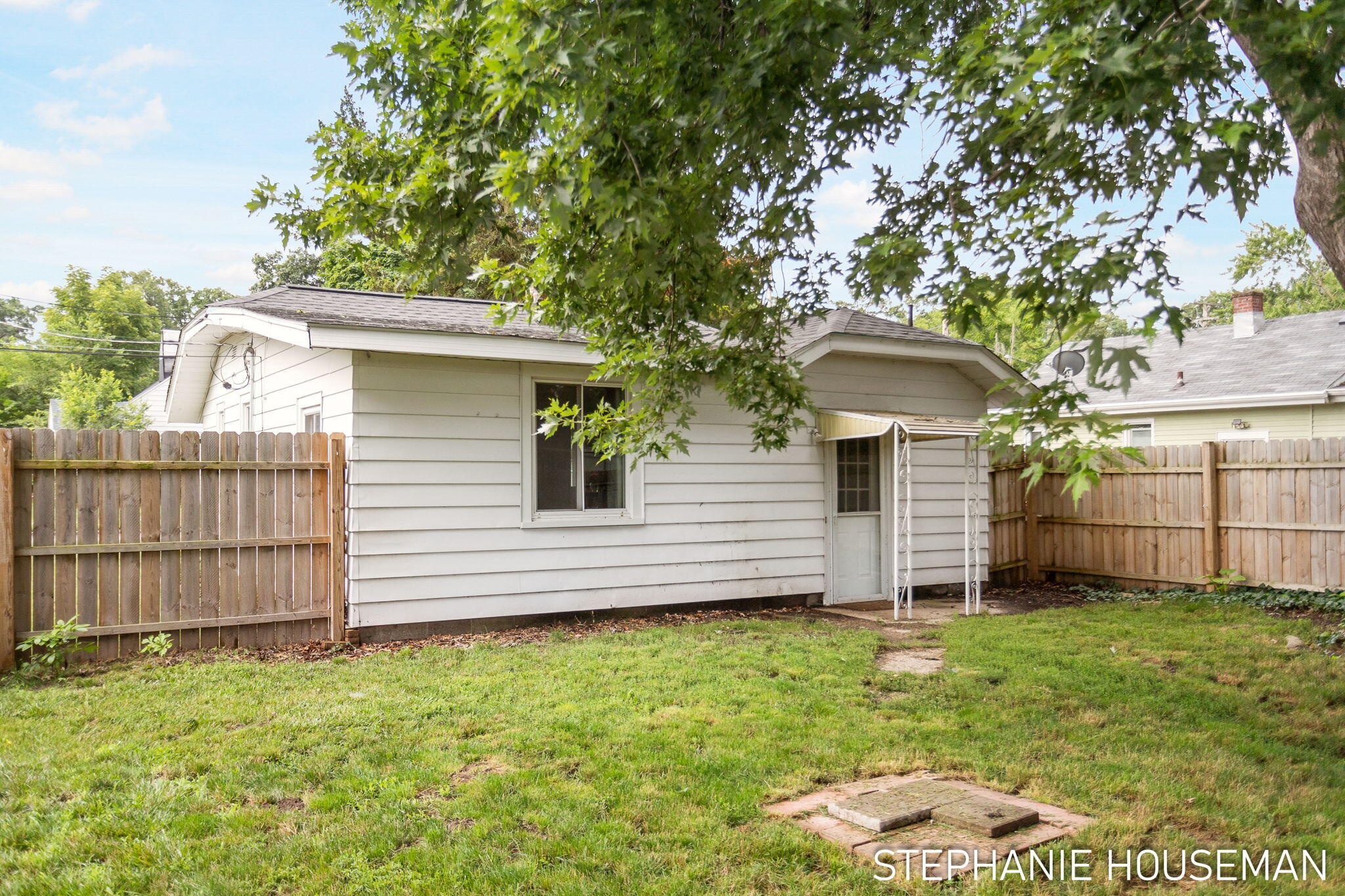 137 Holly Street SW