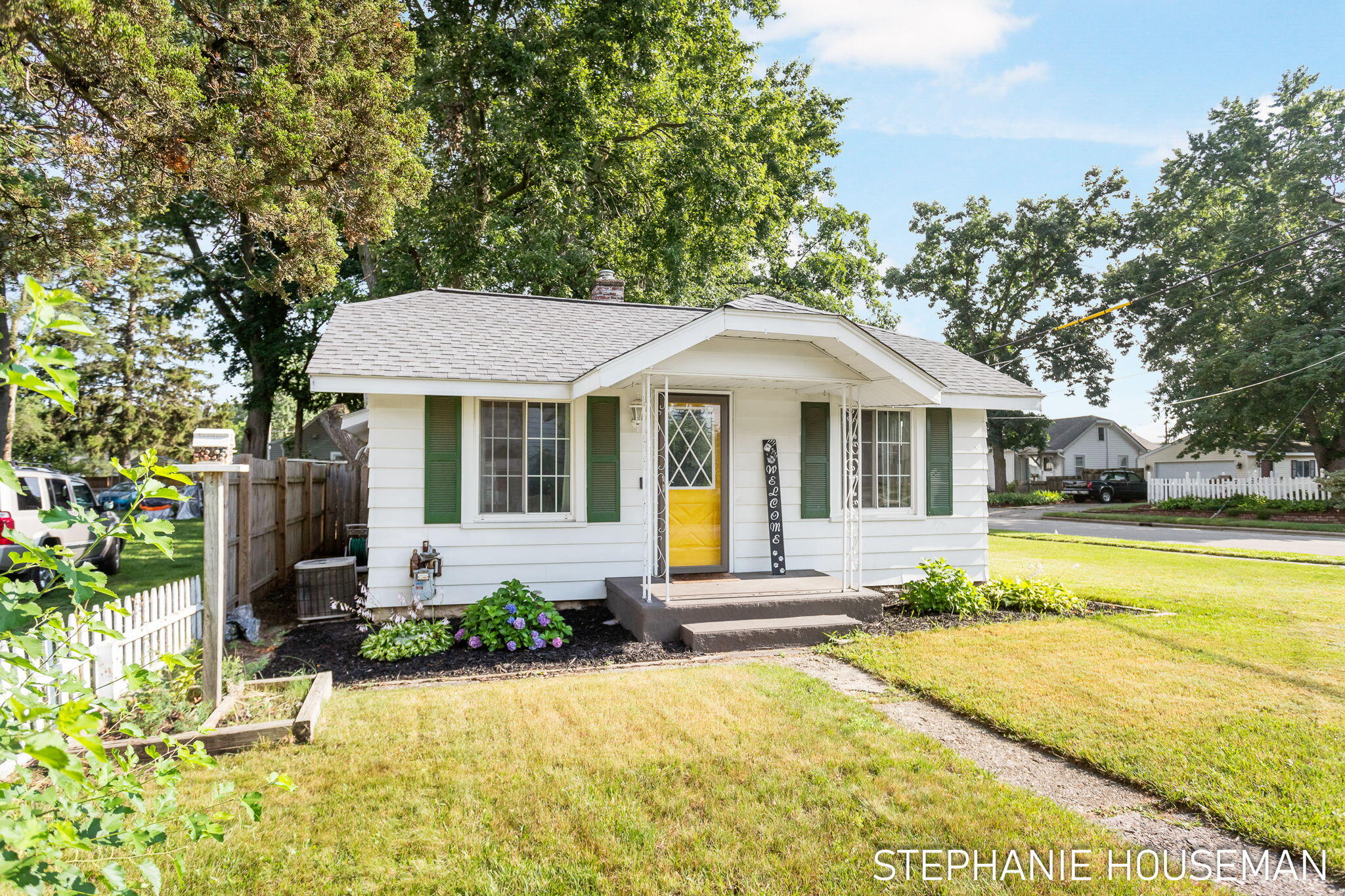 137 Holly Street SW