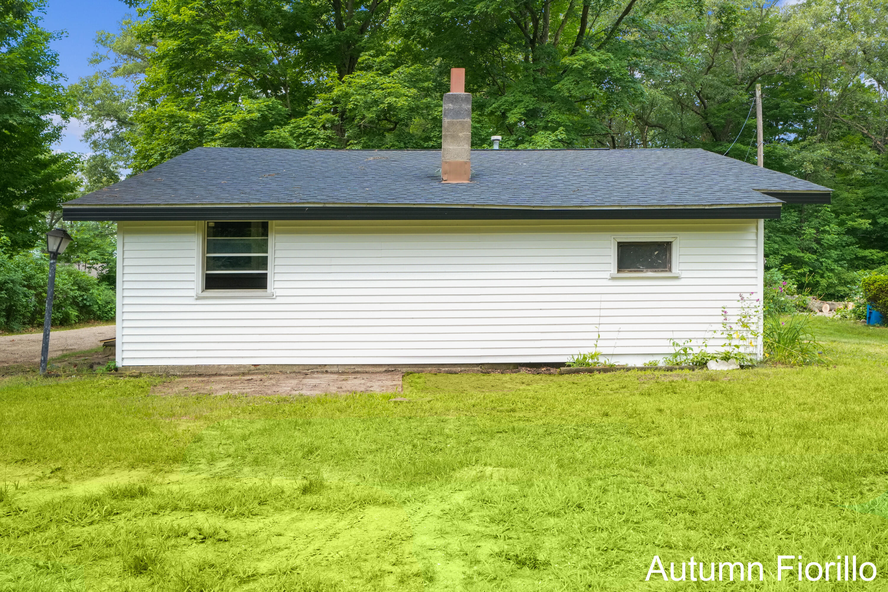 5739 Marsh Road