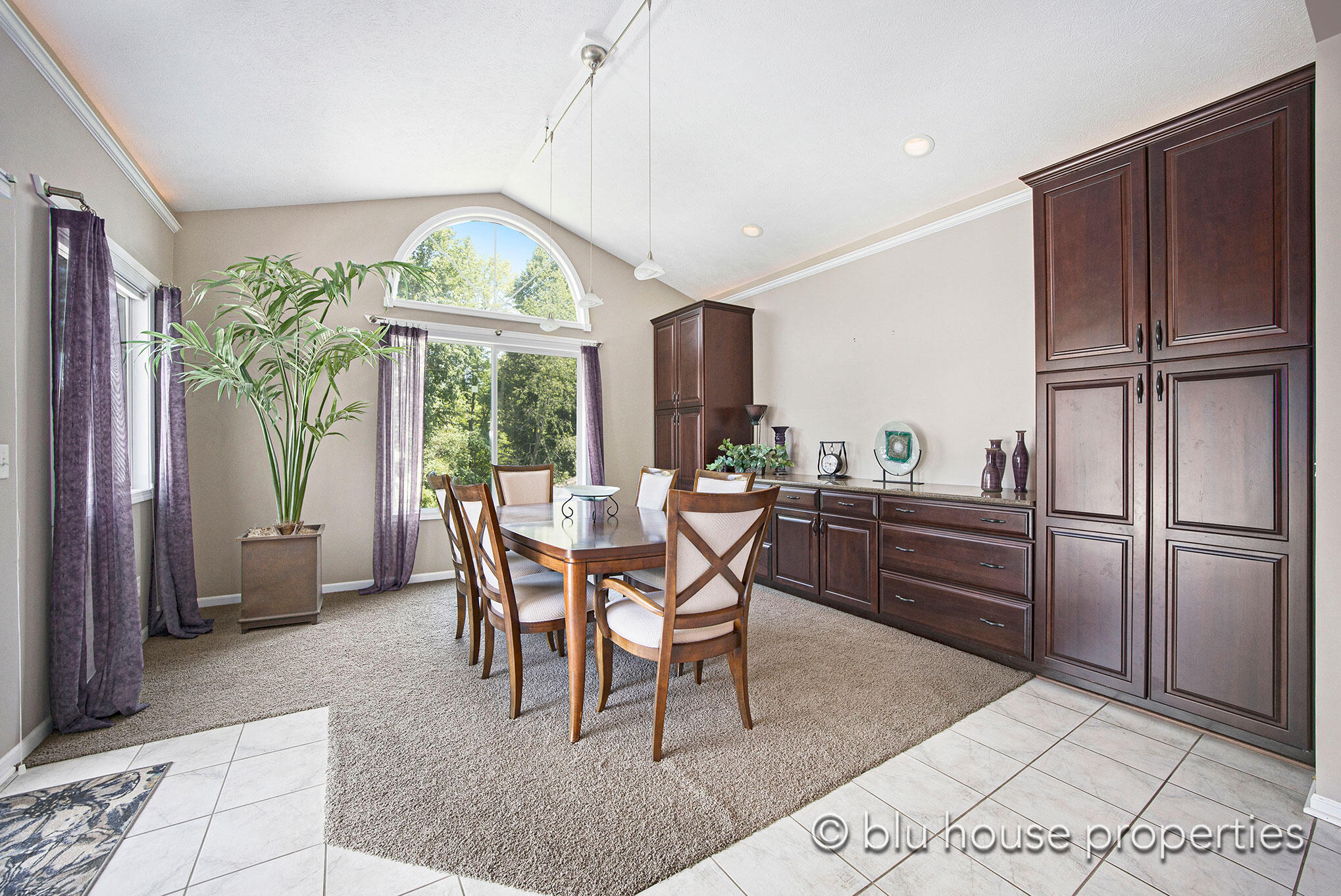 359 Whitetail Court SW