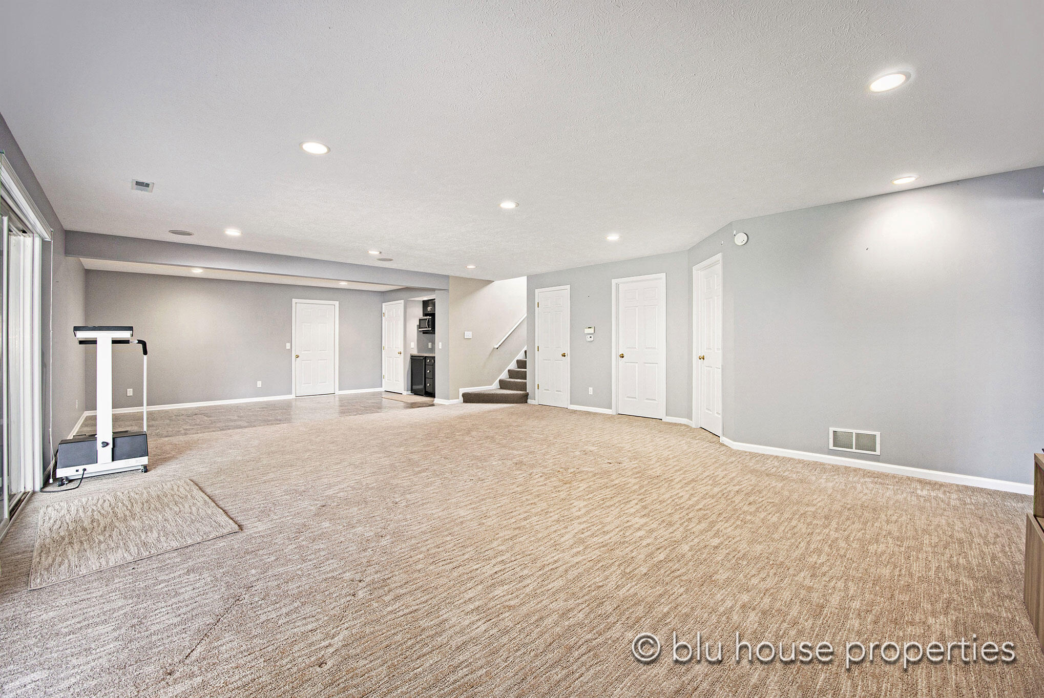 359 Whitetail Court SW