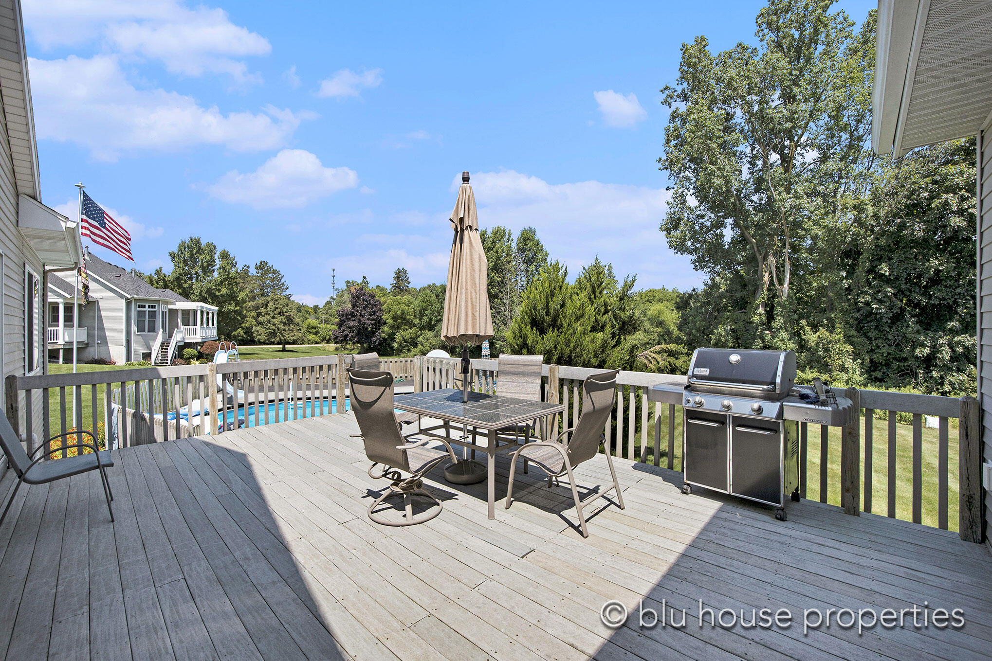 359 Whitetail Court SW