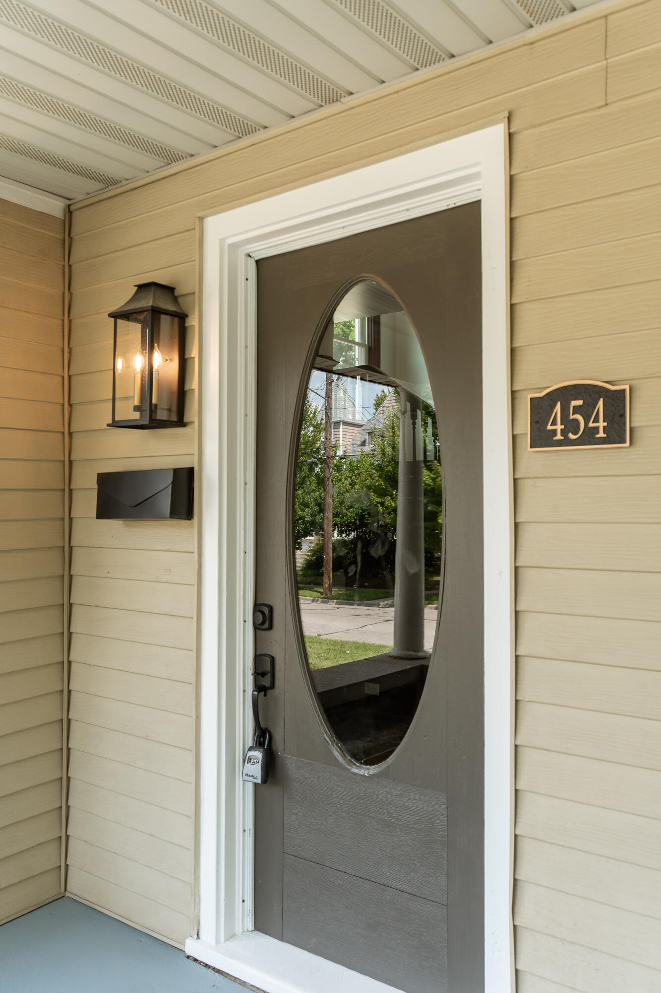 454 Ethel Avenue SE