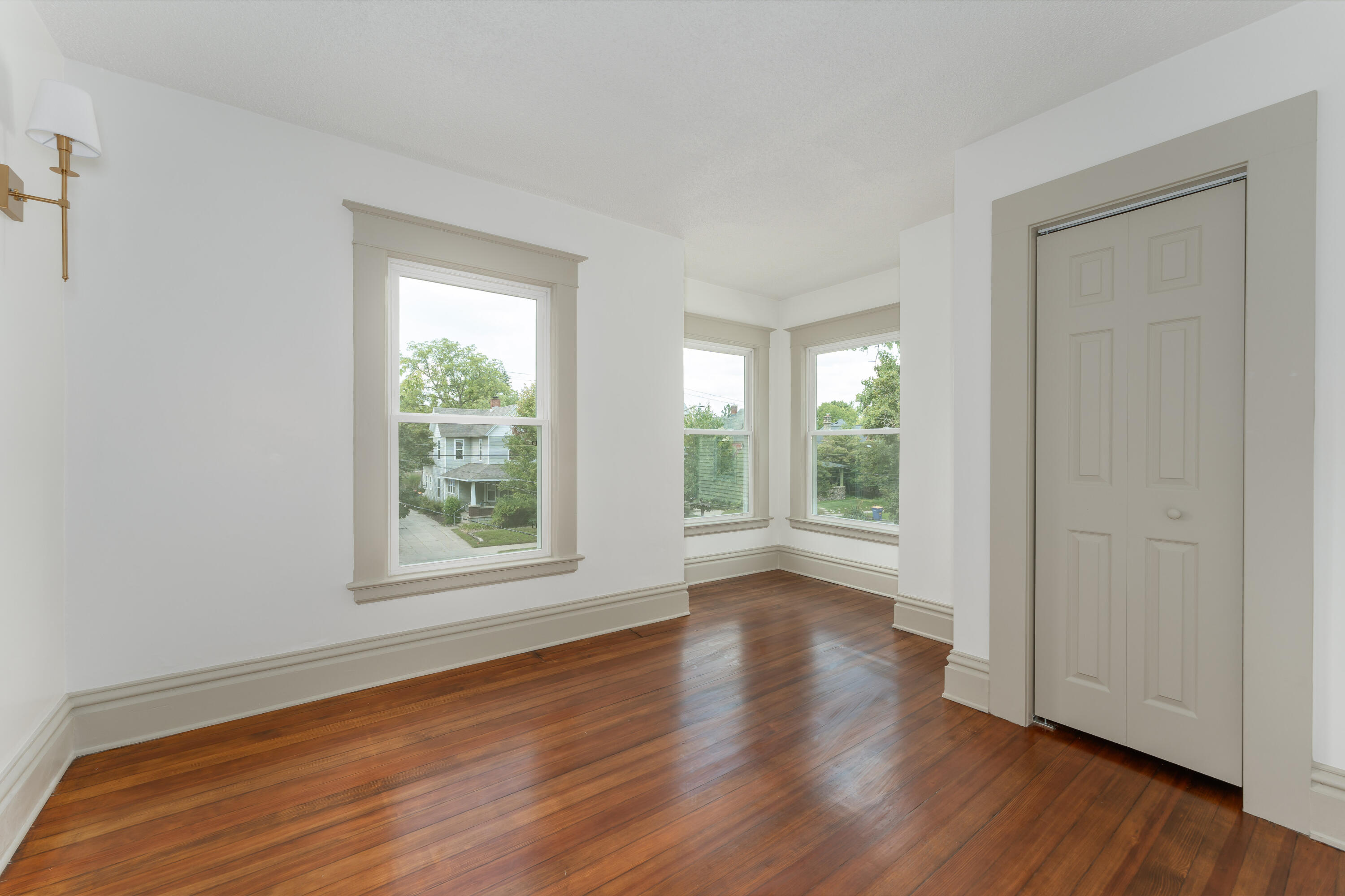 454 Ethel Avenue SE