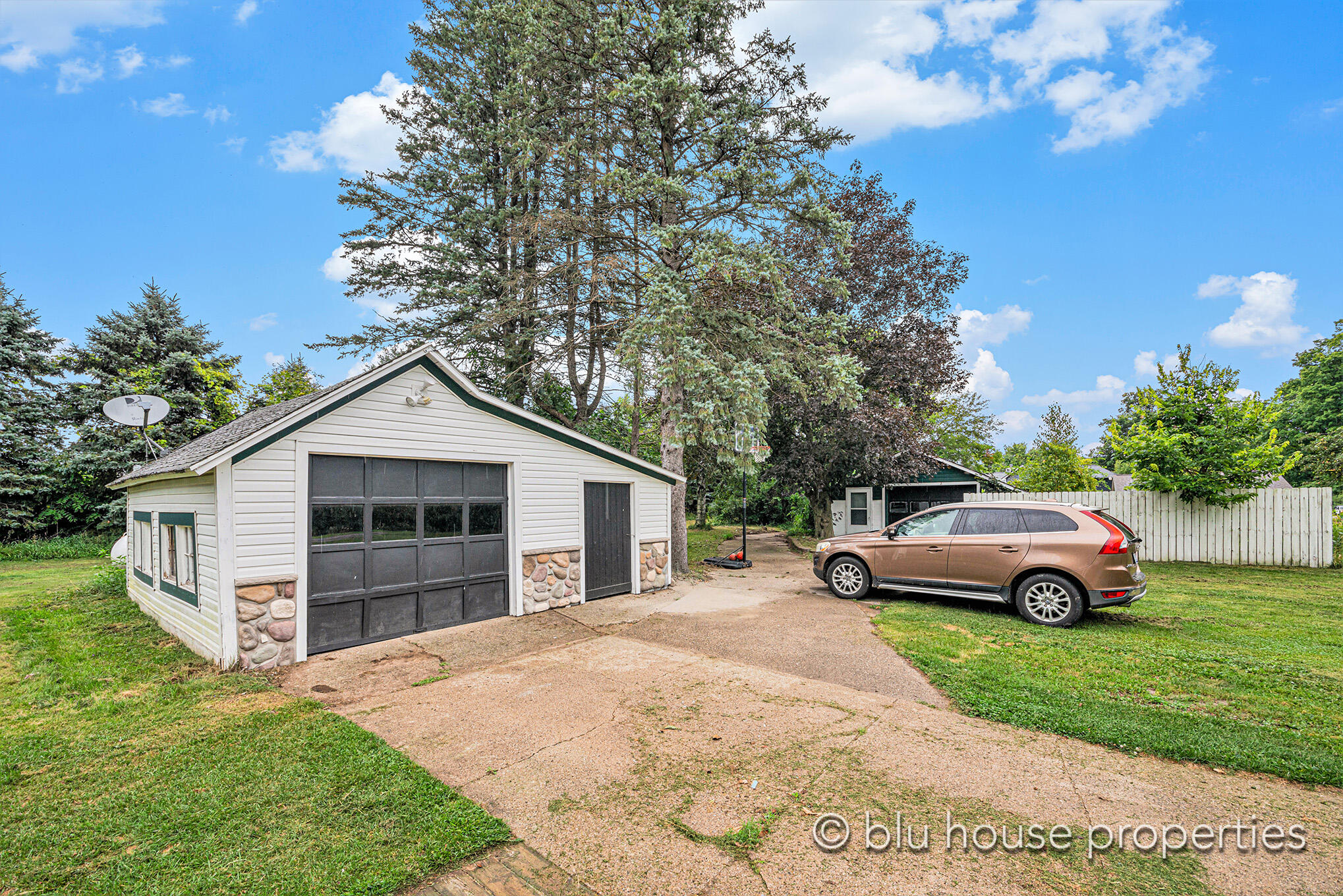 5100 W State Road