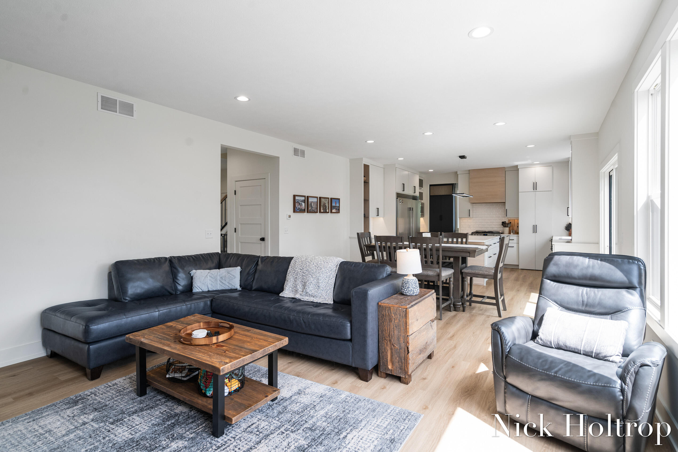 12652 Ridgedale Drive