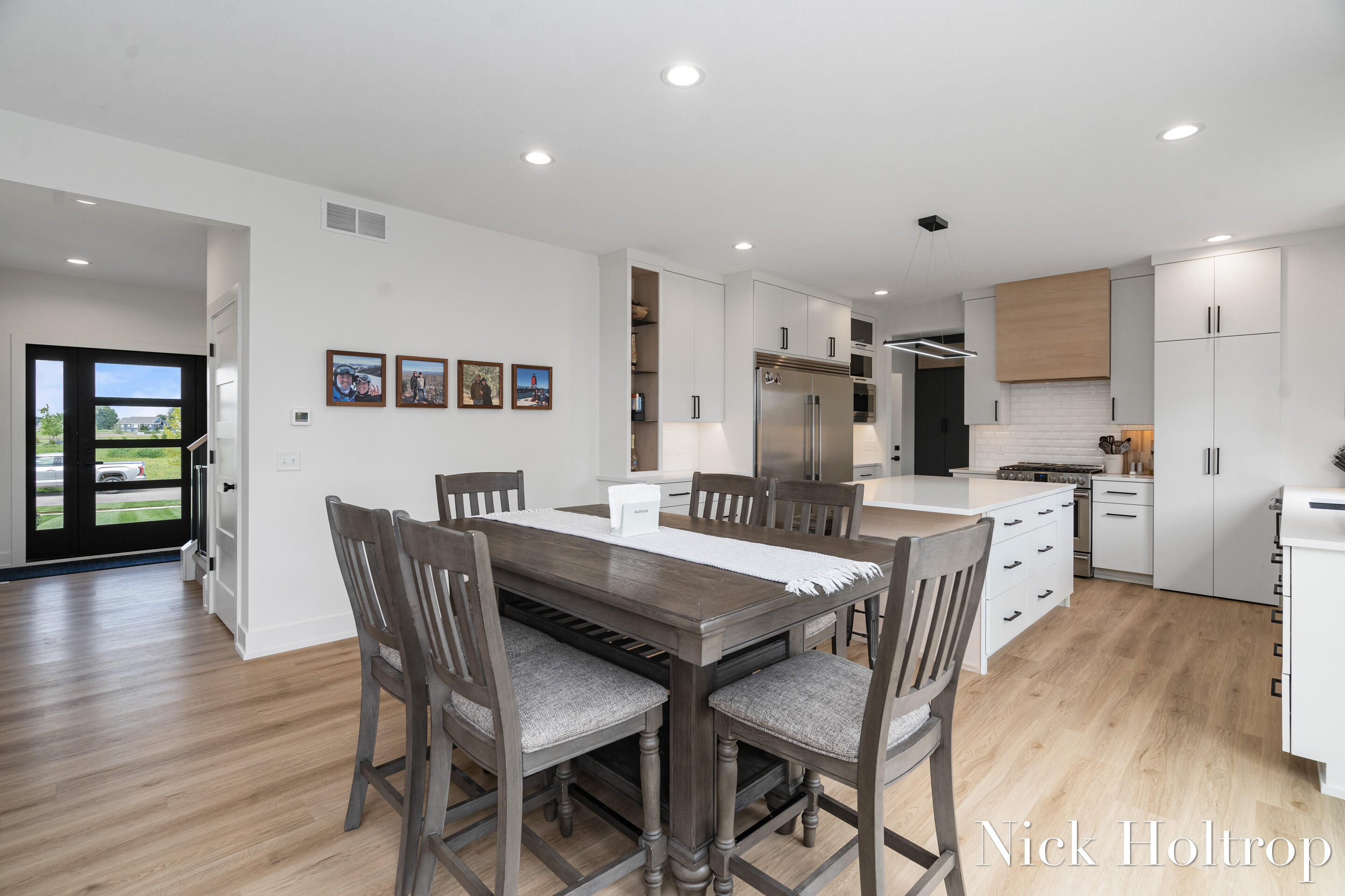 12652 Ridgedale Drive