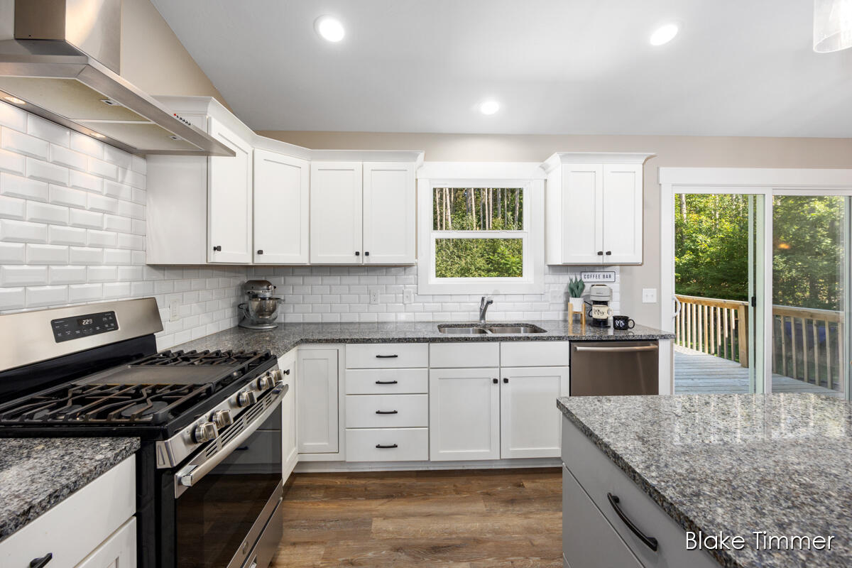 4349 Tracy Trail