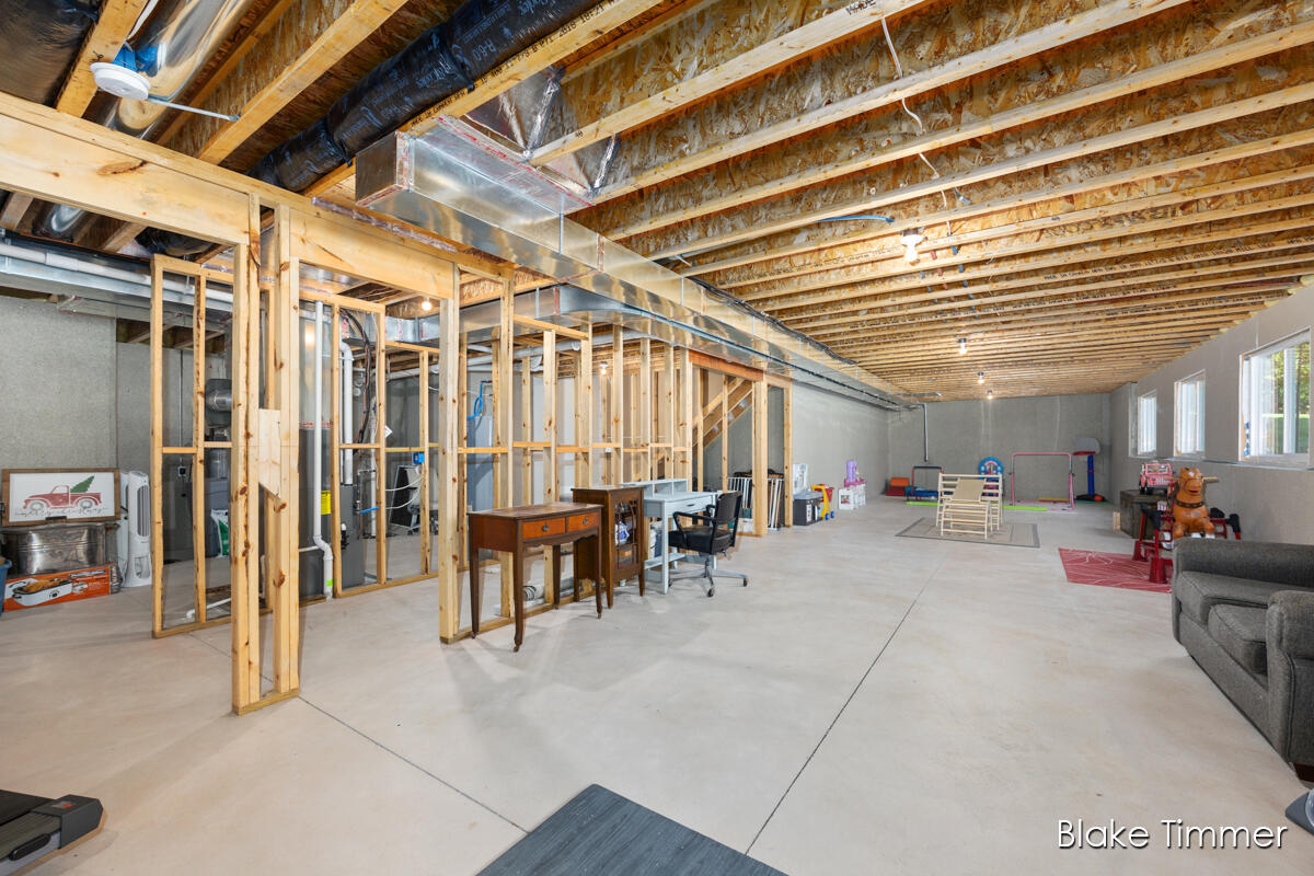 4349 Tracy Trail