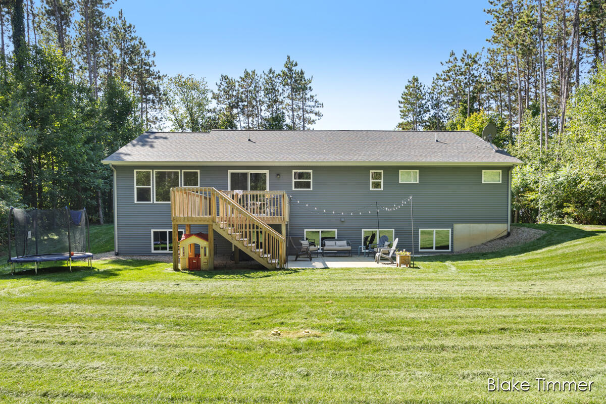 4349 Tracy Trail