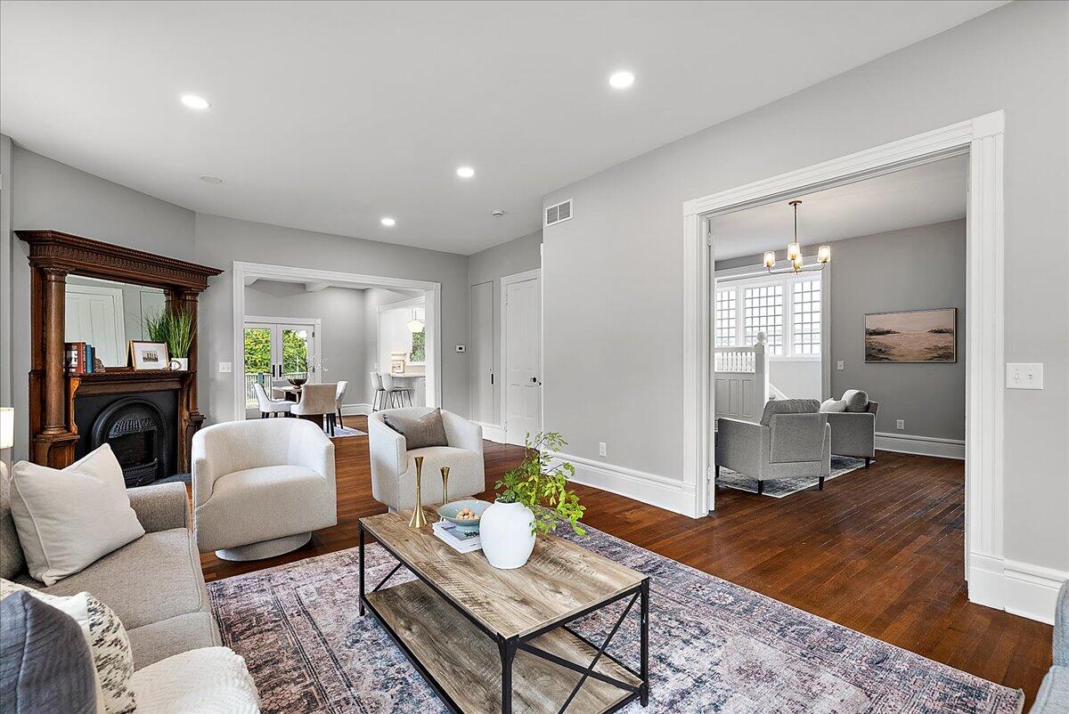 409 Prospect Avenue SE