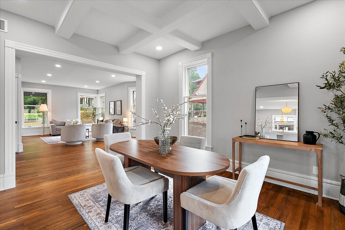 409 Prospect Avenue SE