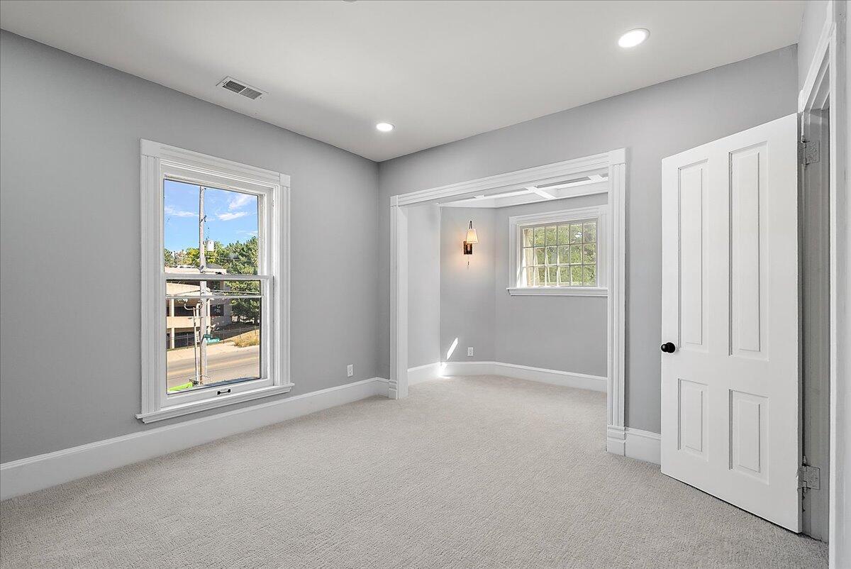 409 Prospect Avenue SE