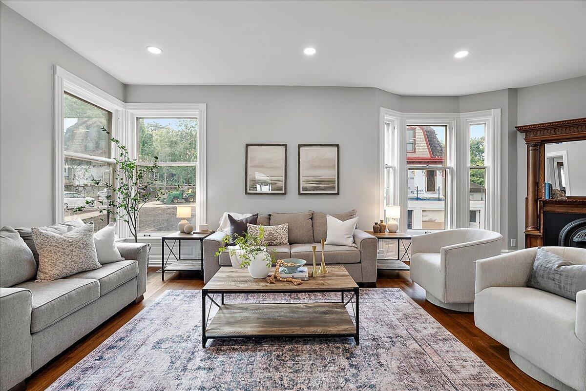 409 Prospect Avenue SE