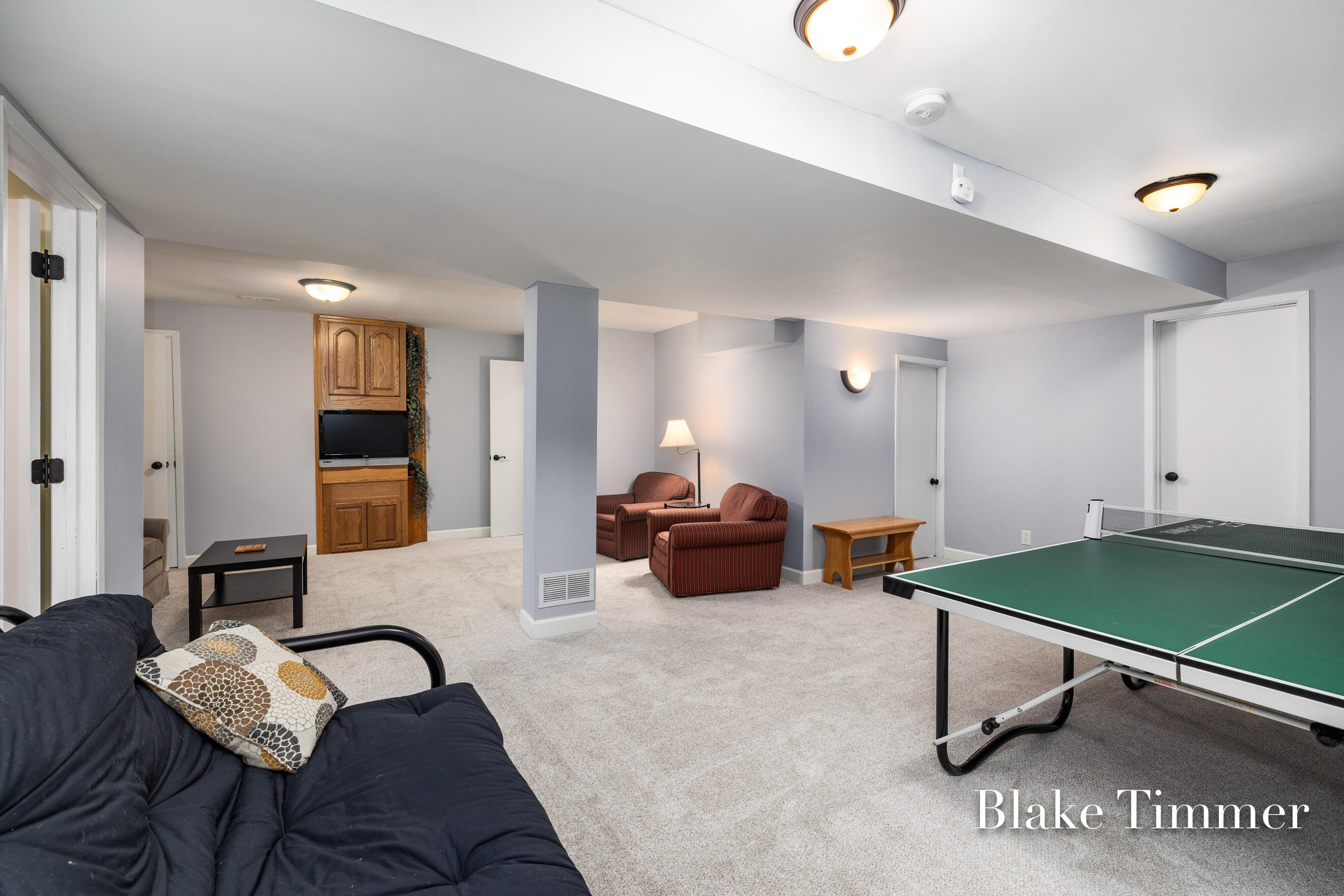6025 Arroyo Vista Drive NE