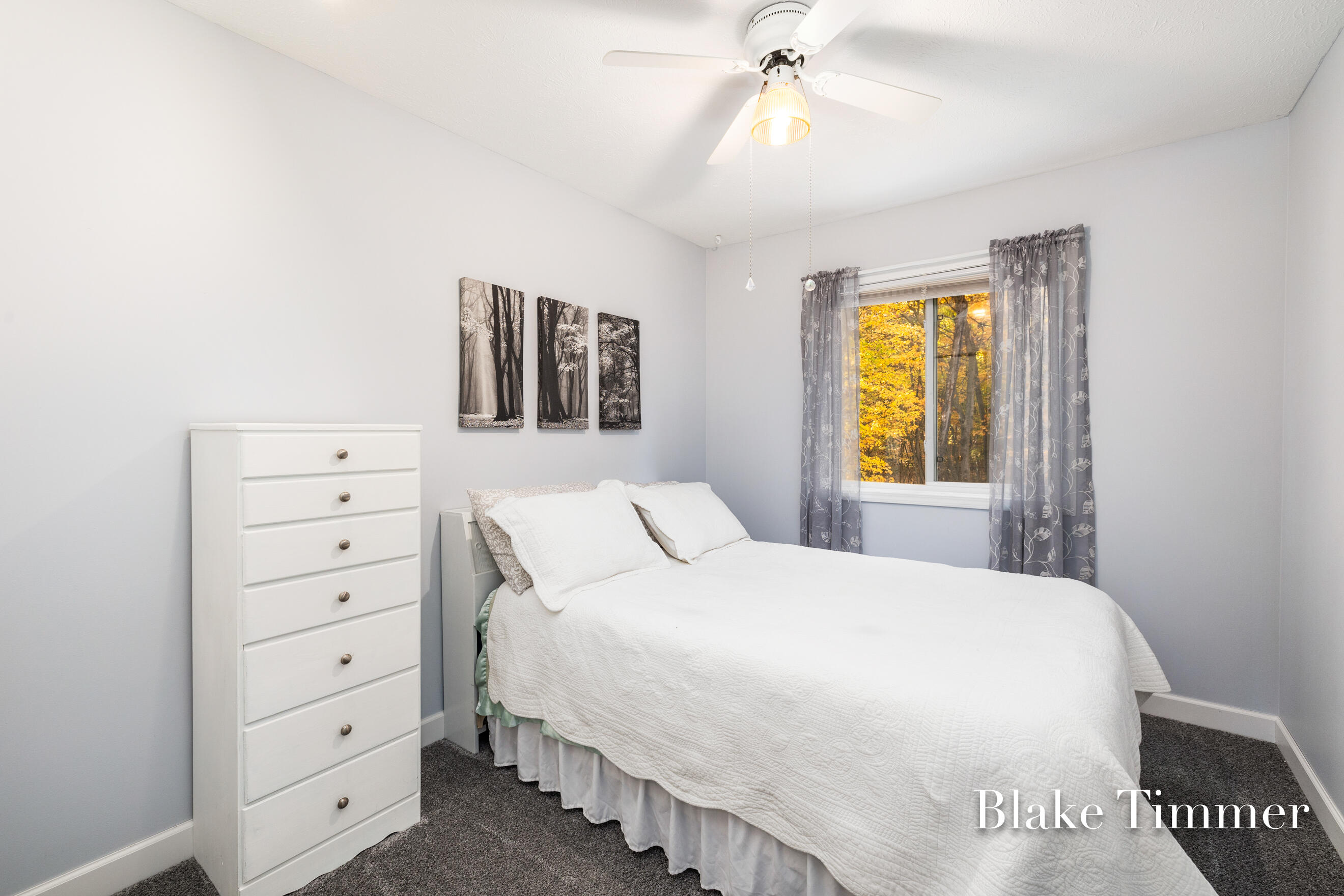 6025 Arroyo Vista Drive NE