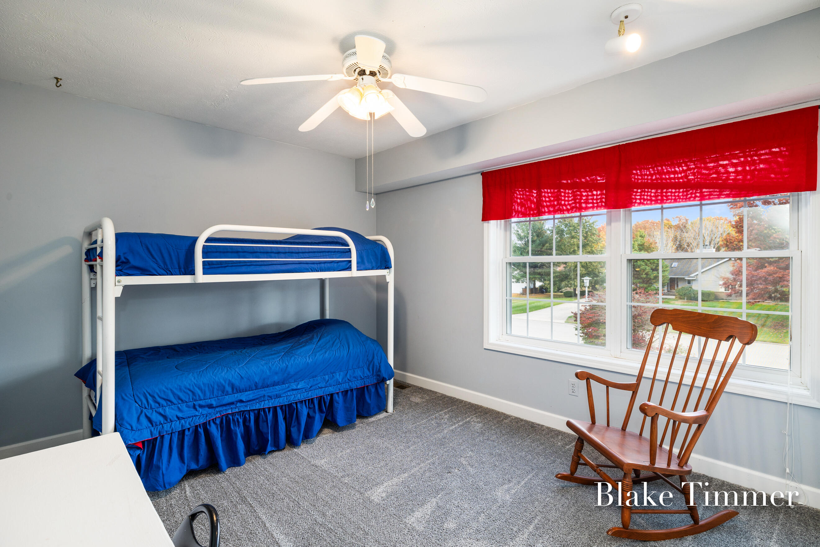 6025 Arroyo Vista Drive NE