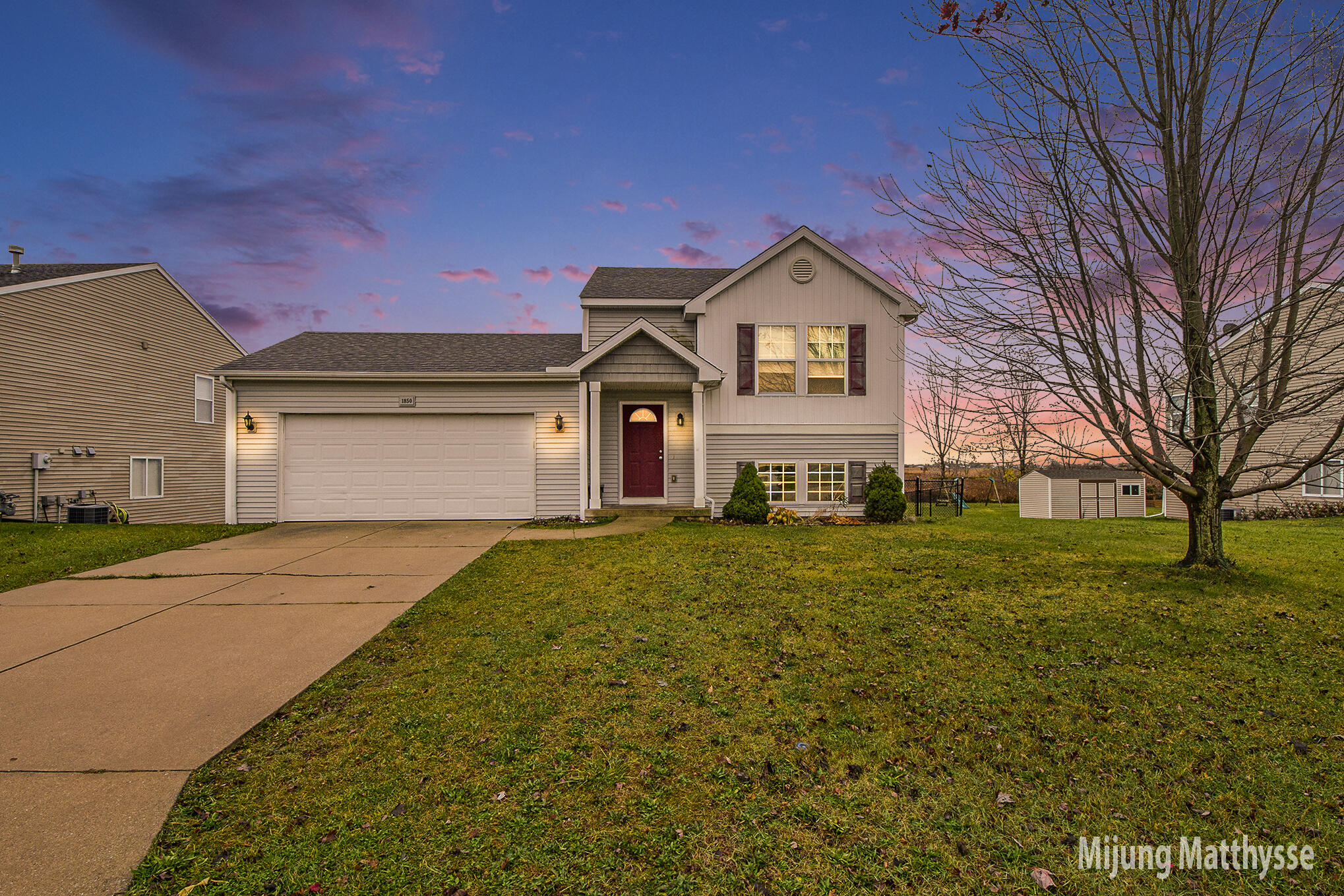 1850 Greenview Court